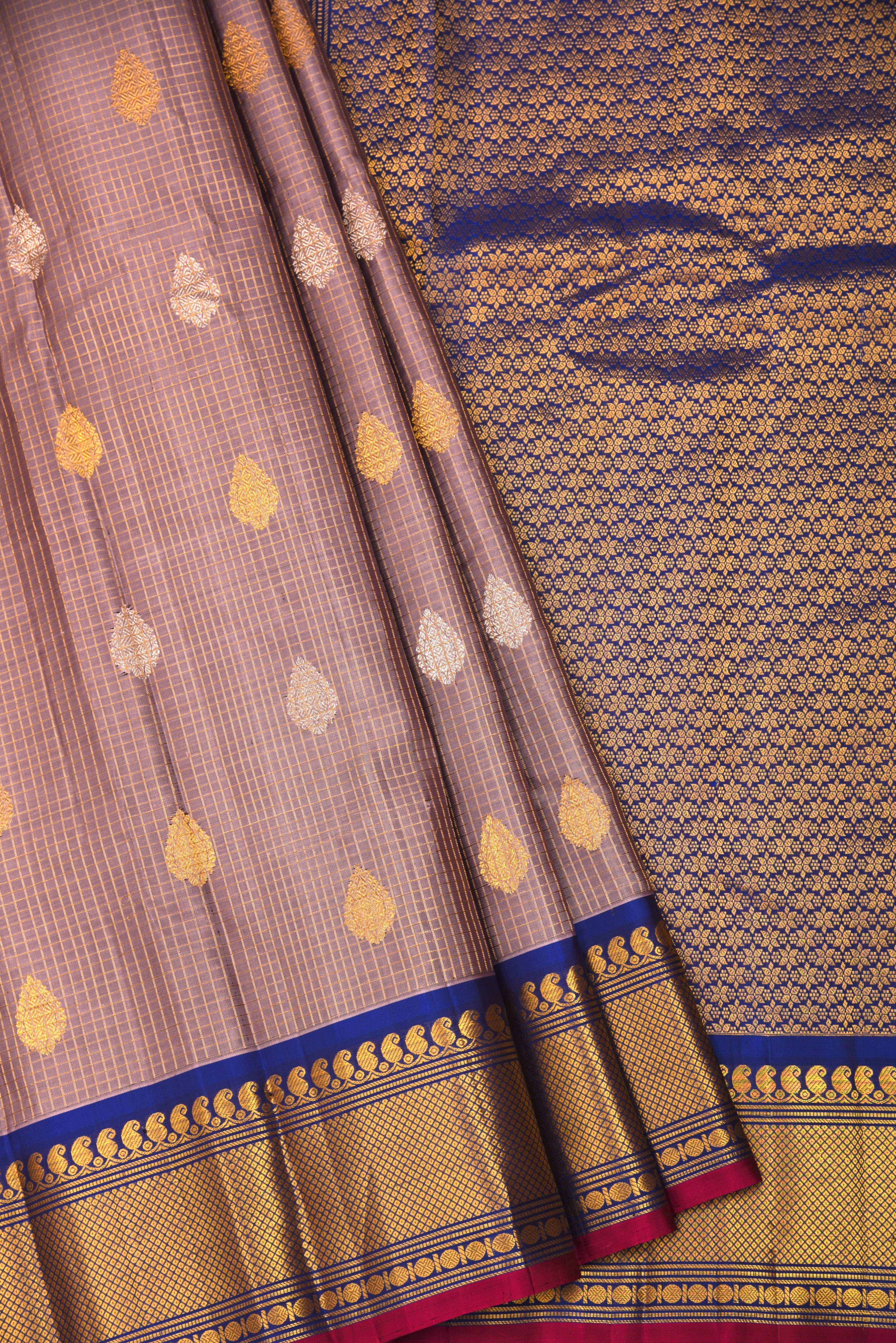 Kuttu Gadwal Pure Silk Handloom Saree