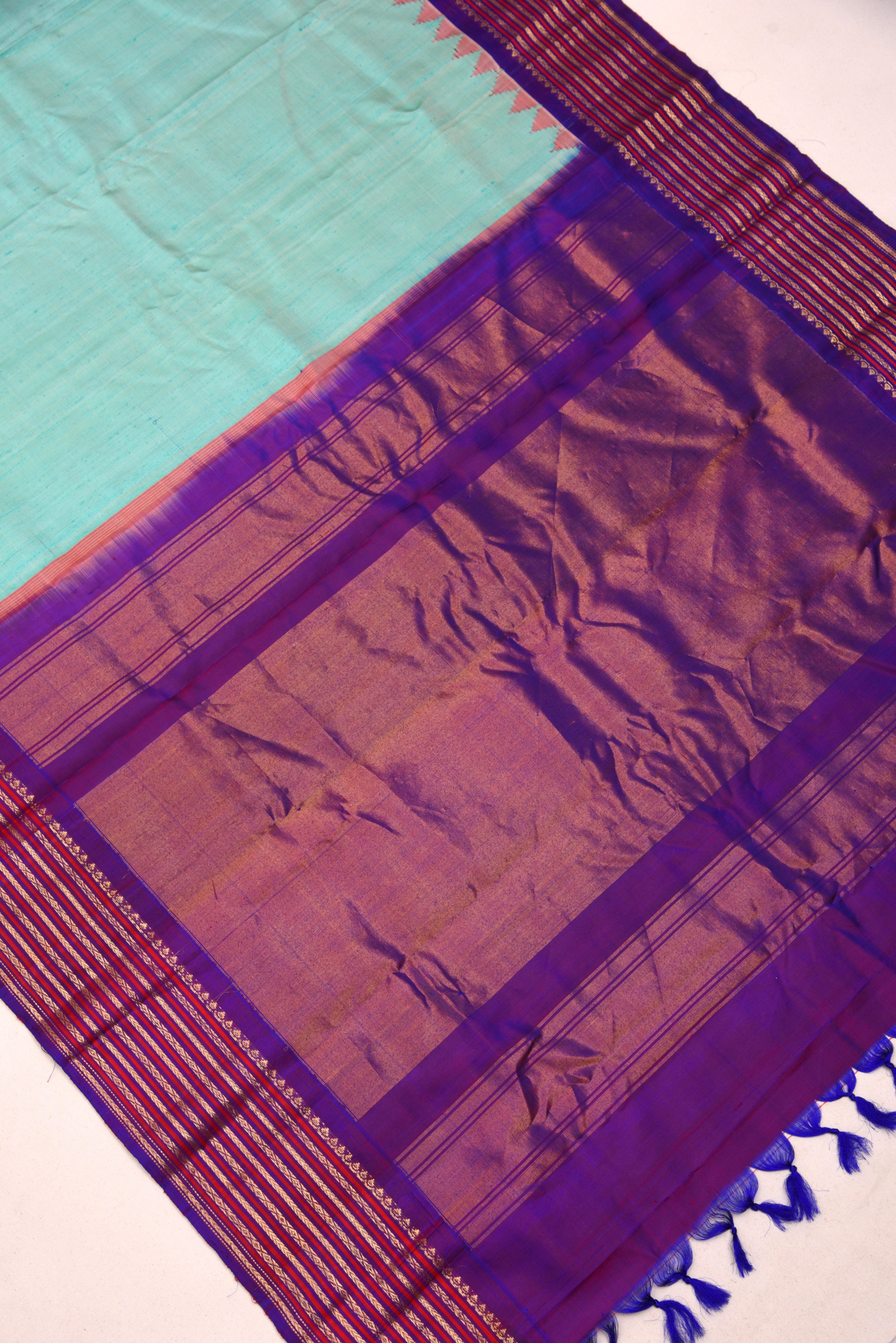 Kuttu Gadwal Silk Handloom Saree