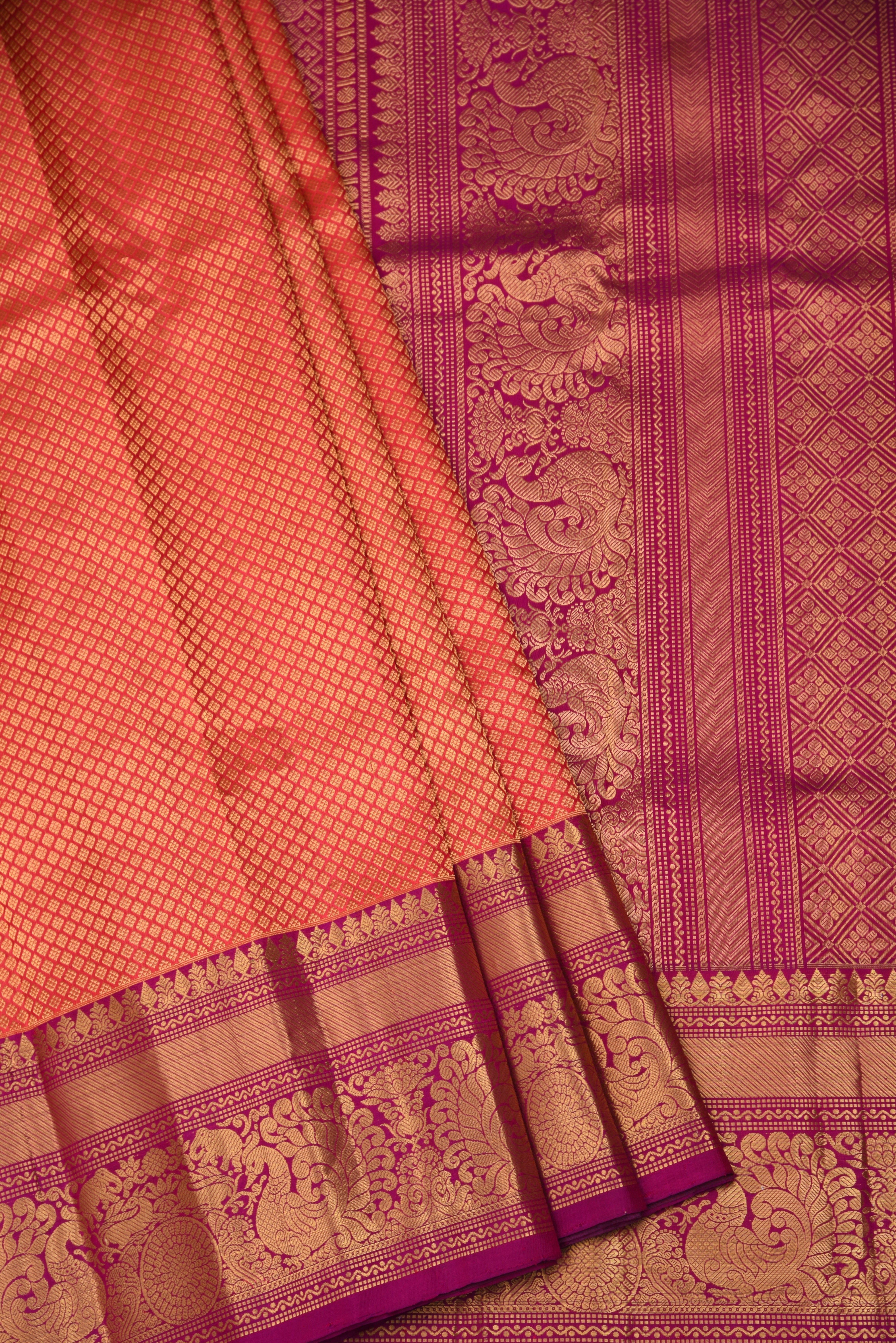 Kuttu Gadwal Pure Silk Handloom Saree