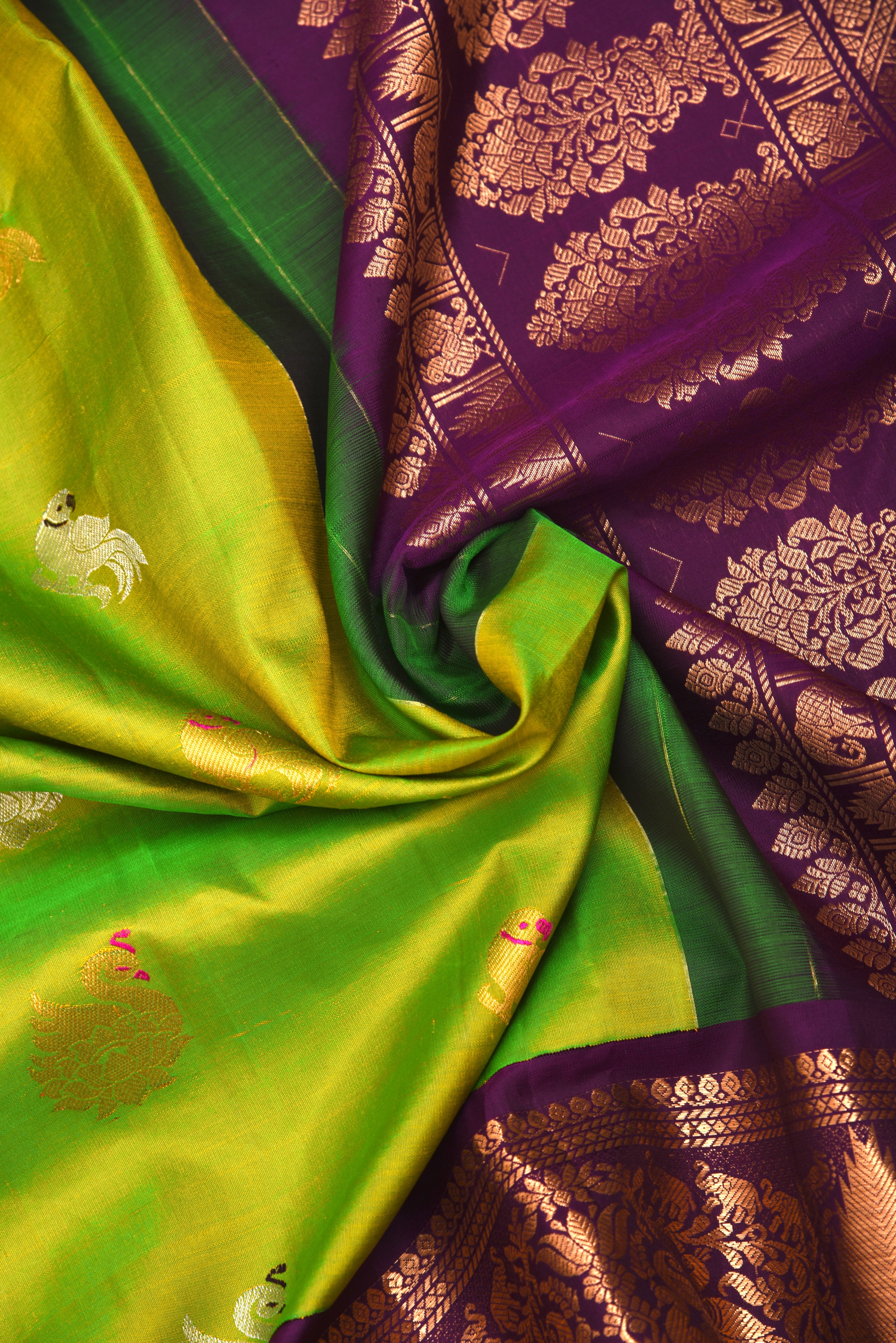 Kuttu Gadwal Pure Silk Handloom Saree