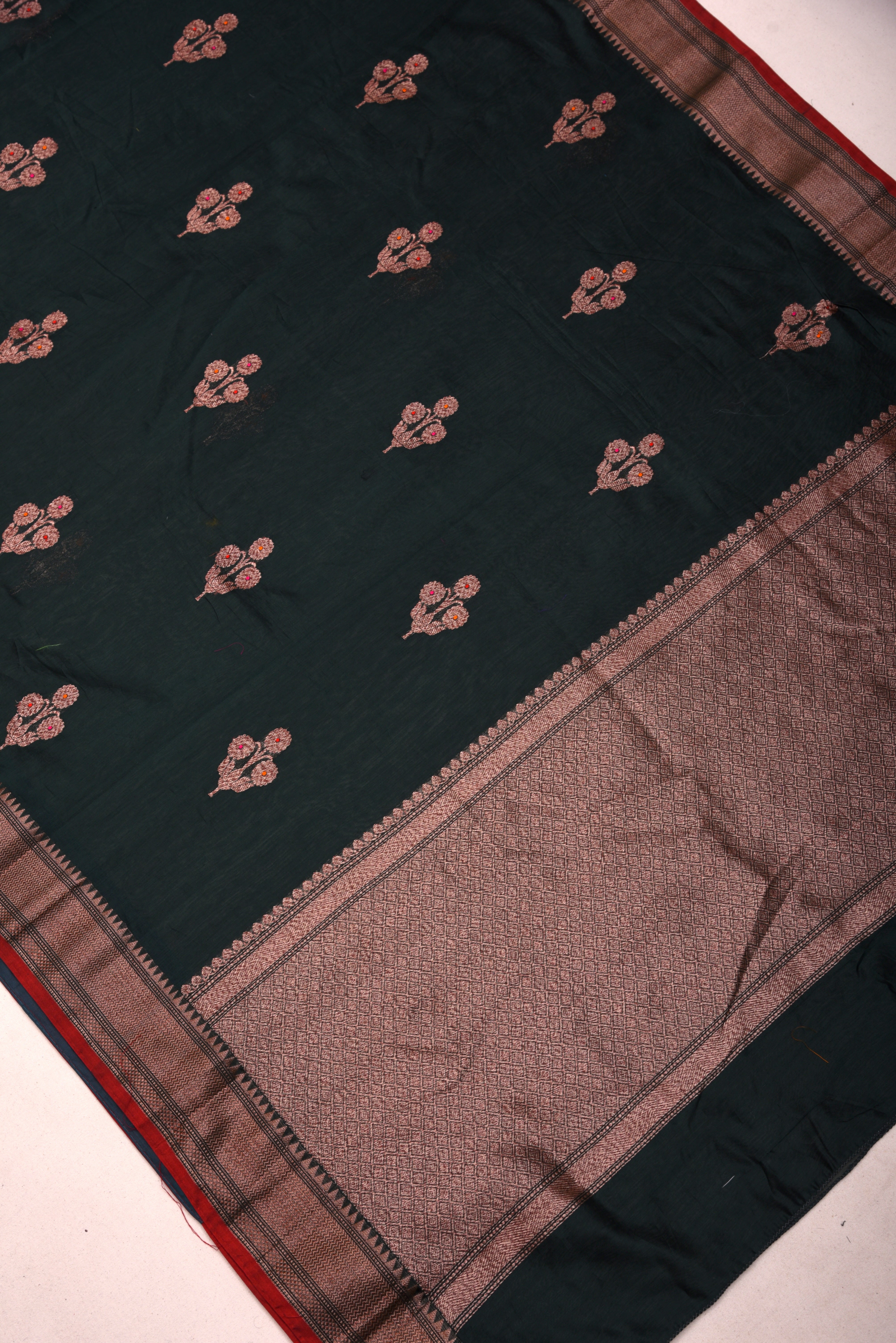 Chanderi Cotton Silk Saree with weaving