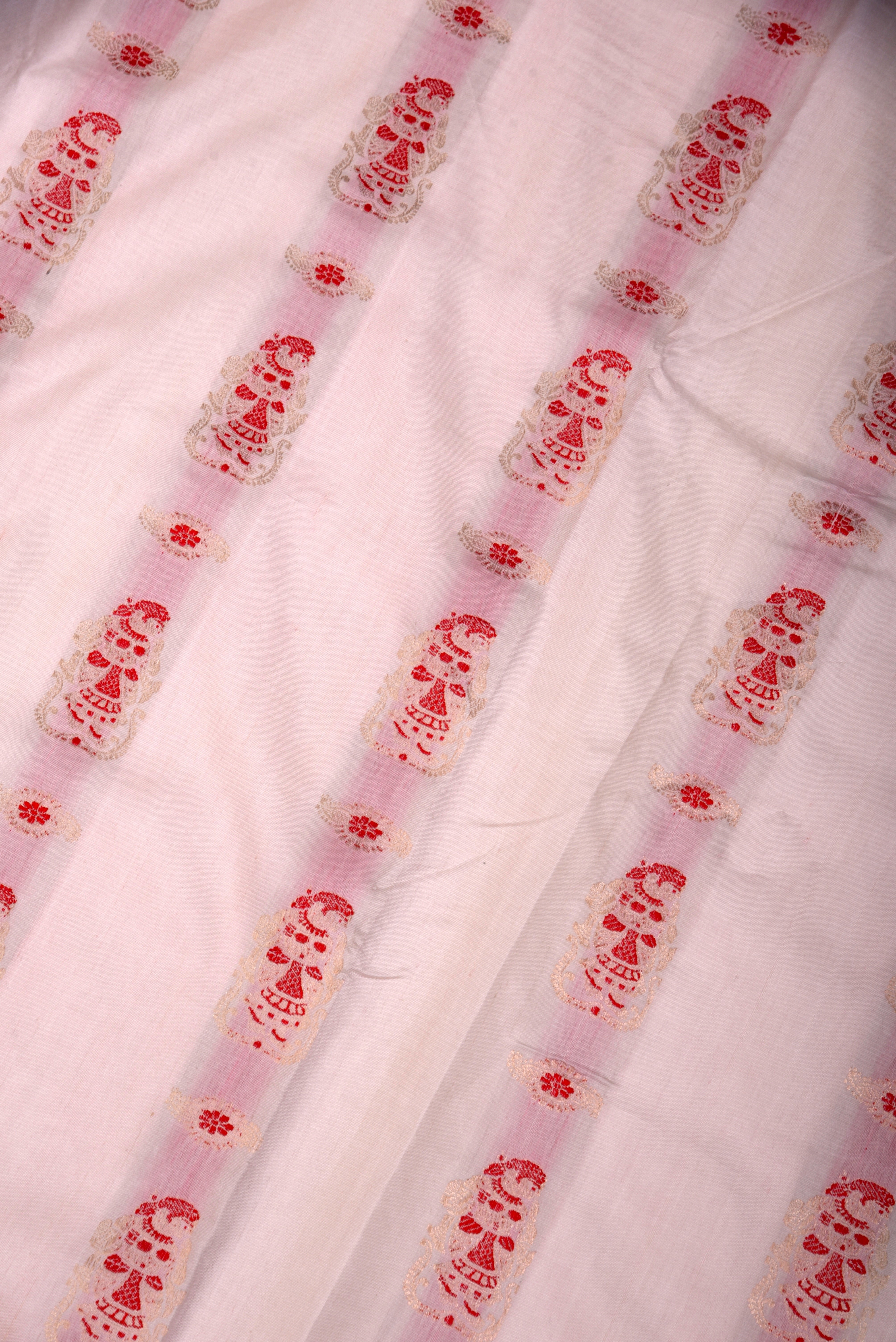 Baluchari Pure Silk Handloom Saree