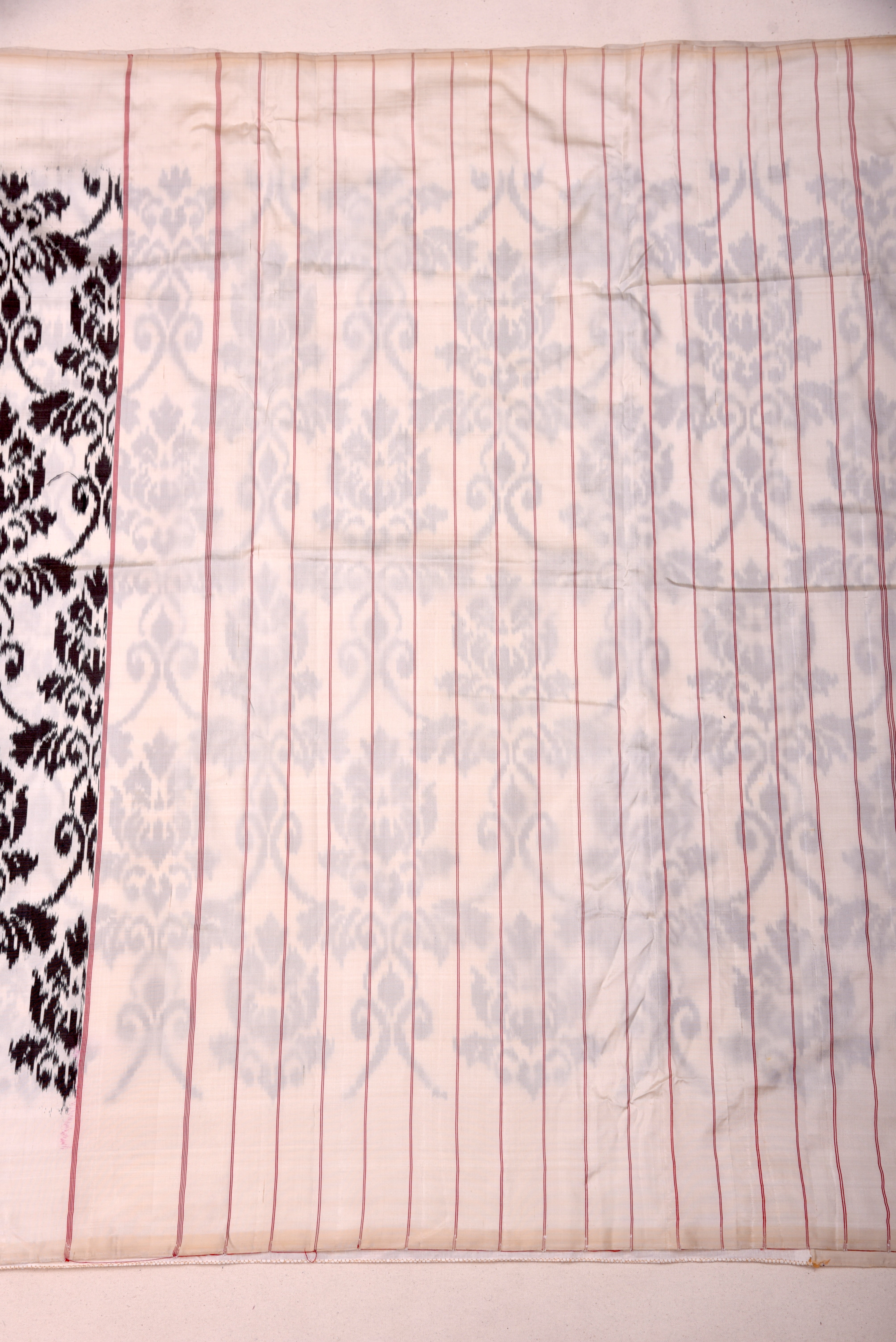 Pochumpalli Ikkat Pure Silk Handloom Saree