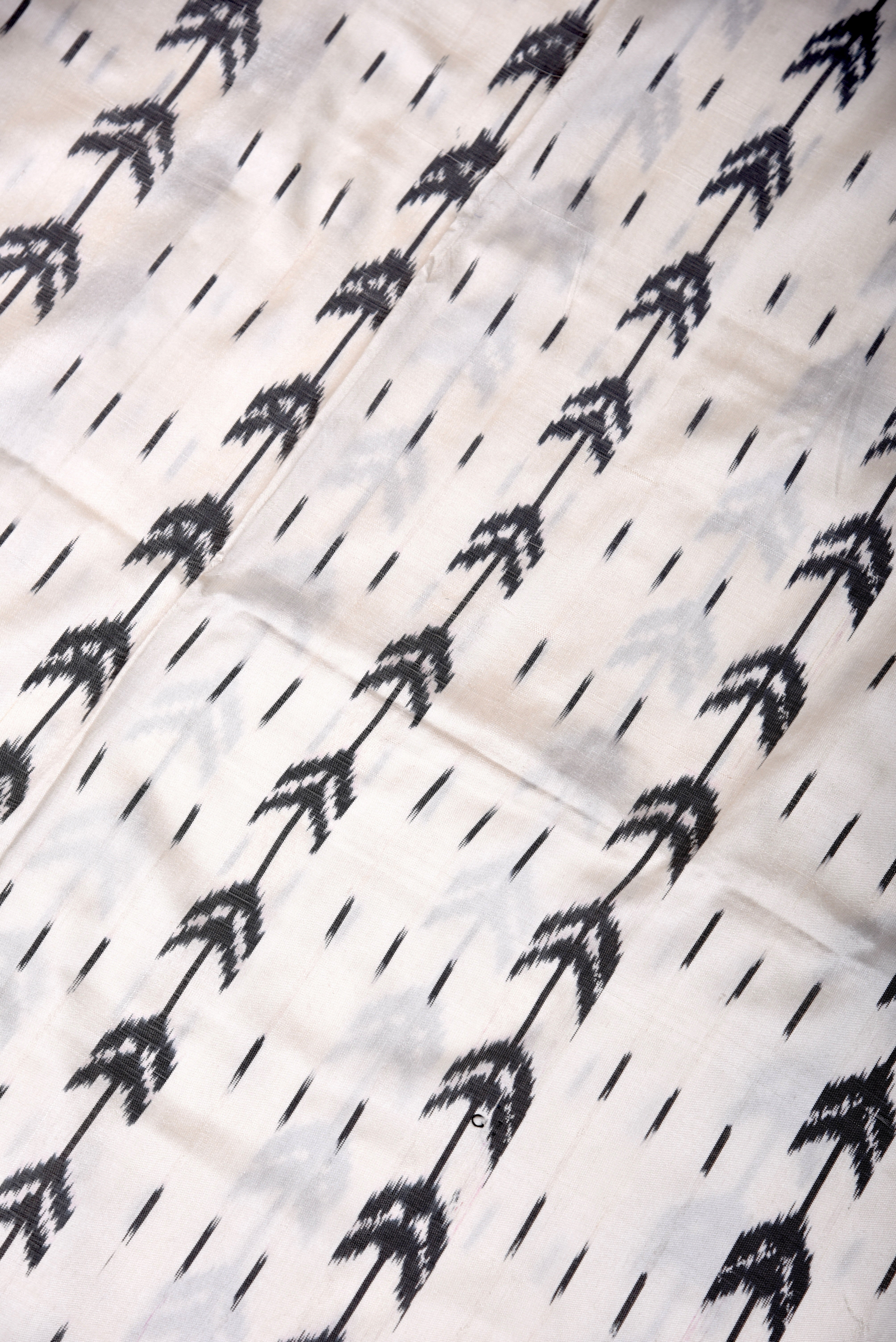 Pochumpalli Ikkat Pure Silk Handloom Saree