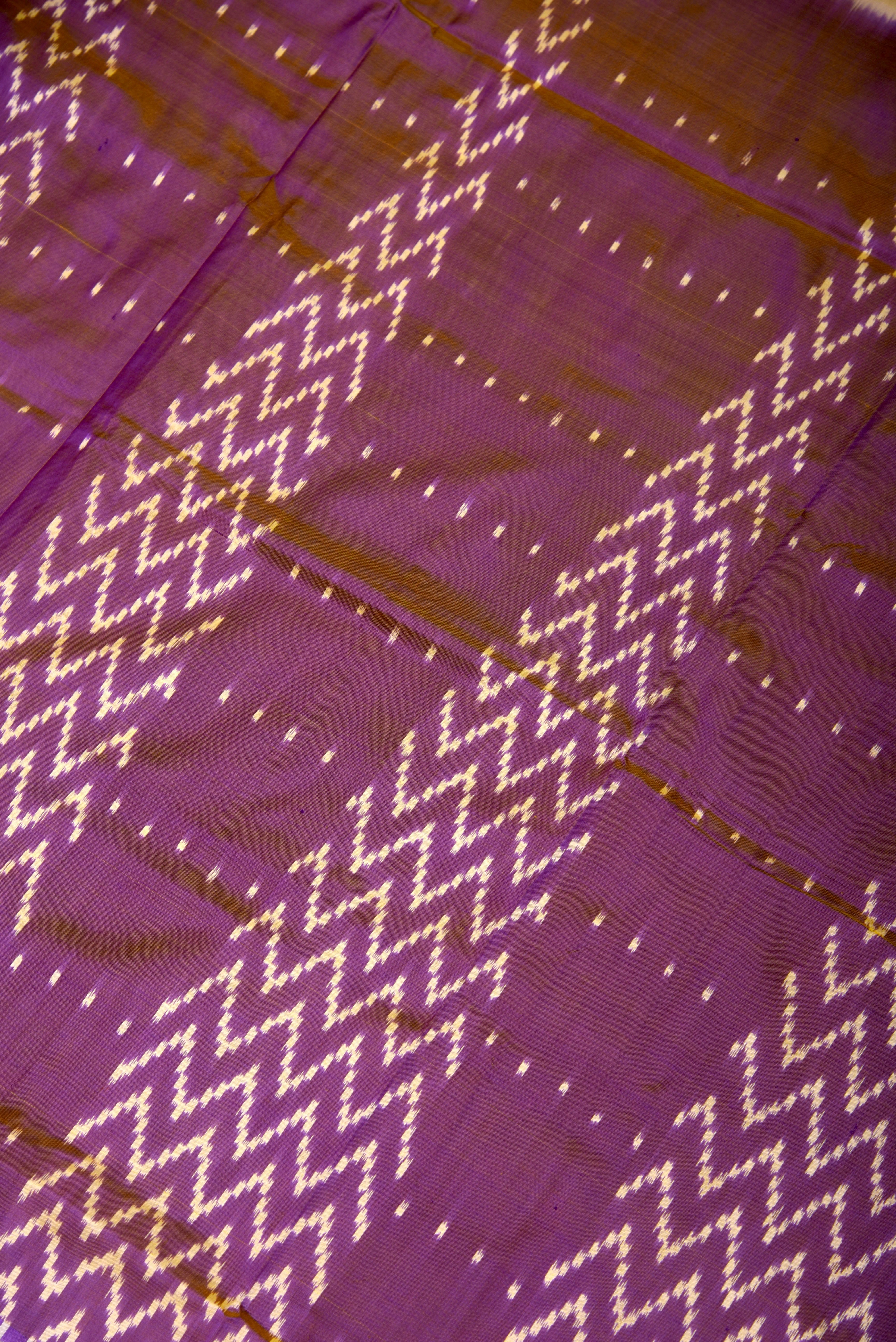 Pochumpalli Ikkat Pure Silk Handloom Saree