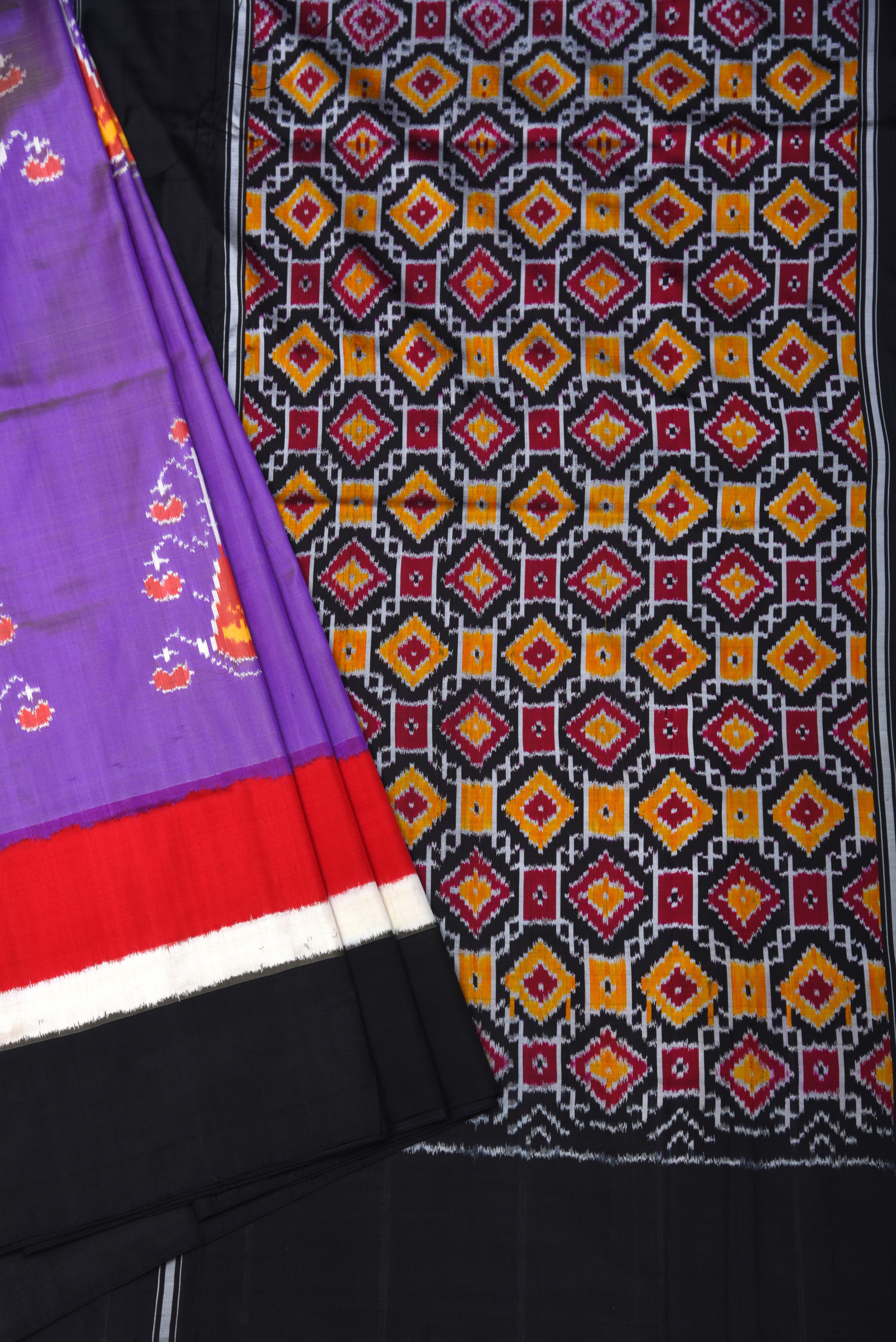 Pochumpalli Ikkat Pure Silk Handloom Saree