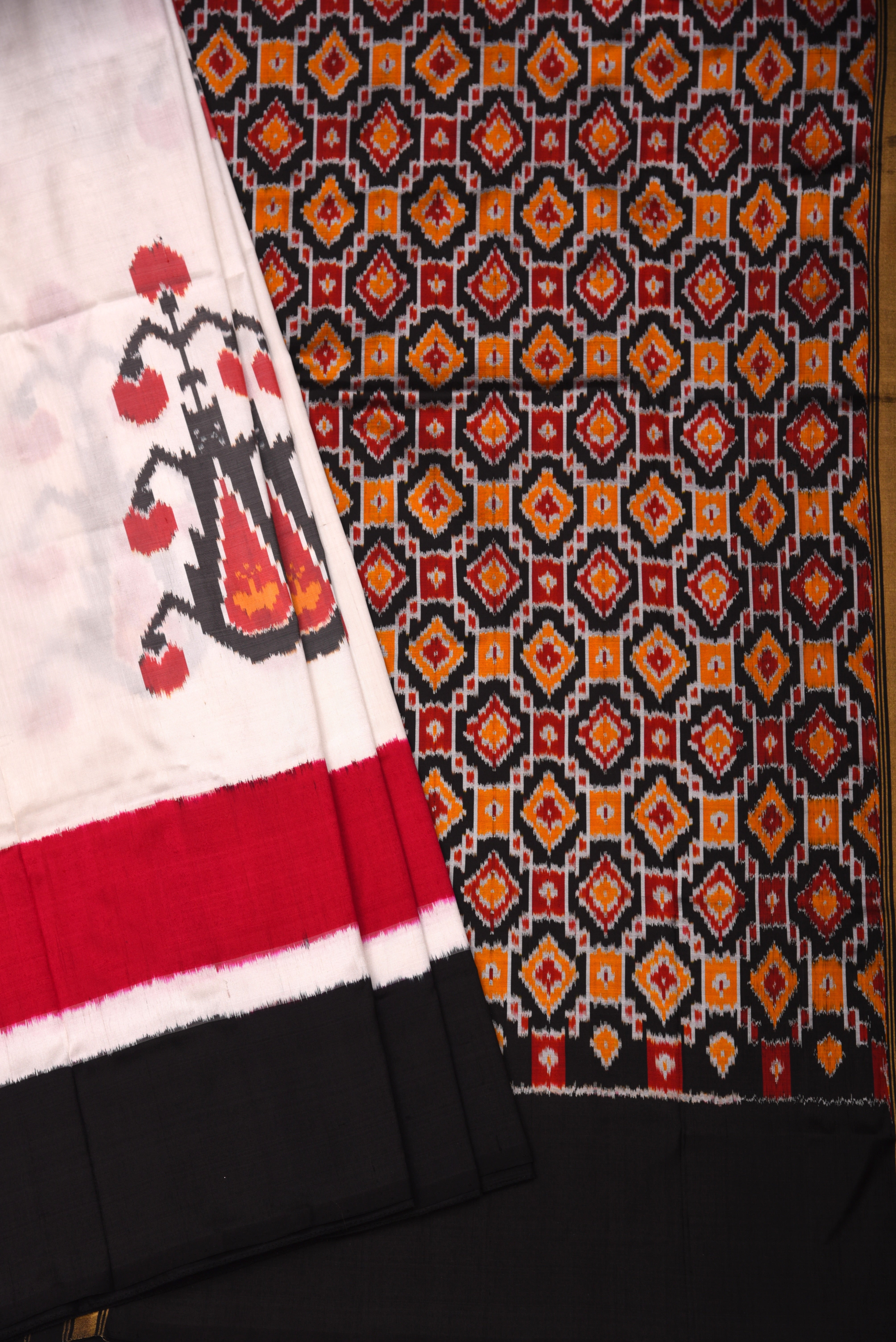 Pochumpalli Ikkat Pure Silk Handloom Saree