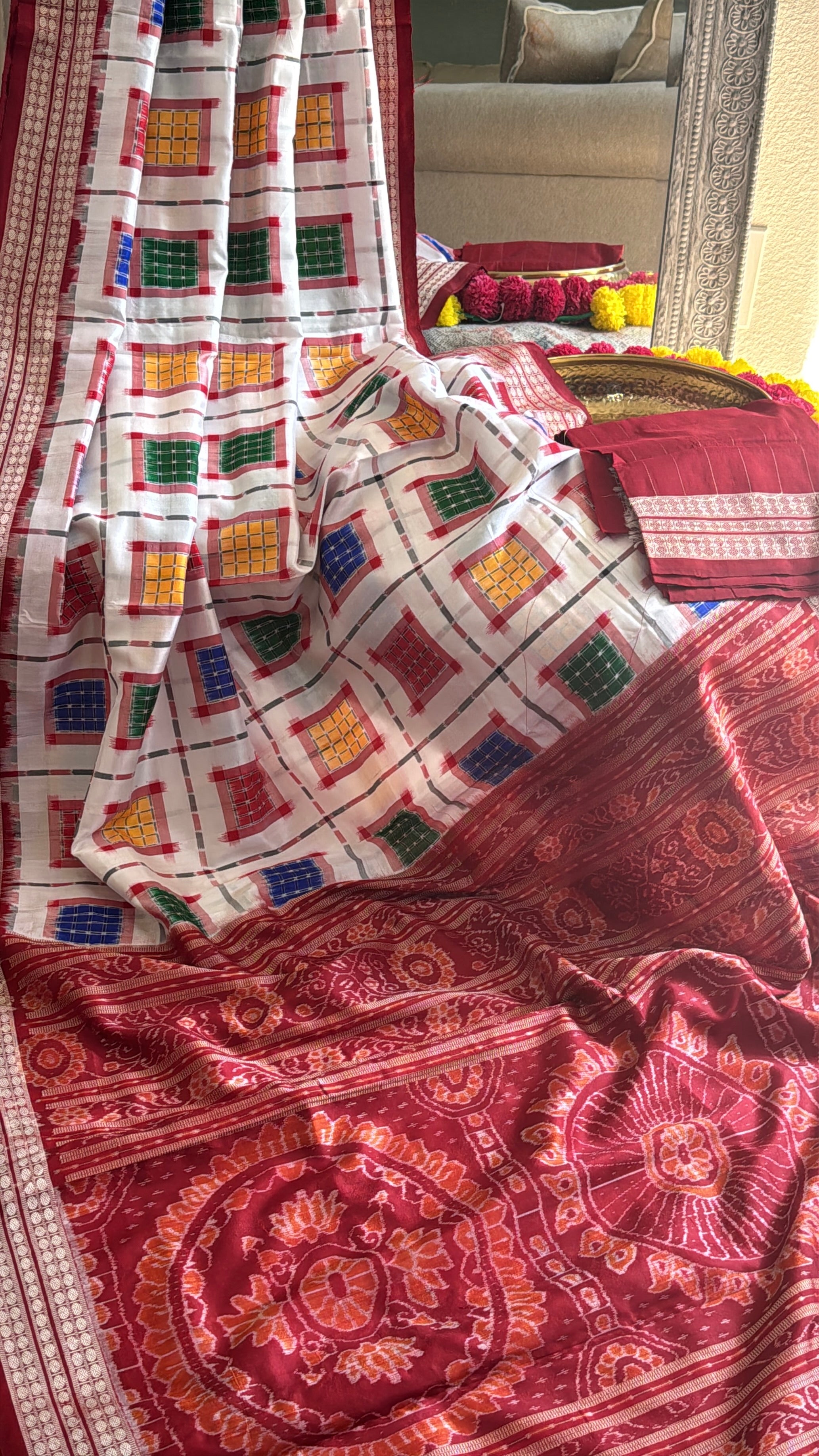 Sambalpuri Double Ikkat Ashwini silk handloom saree color - white