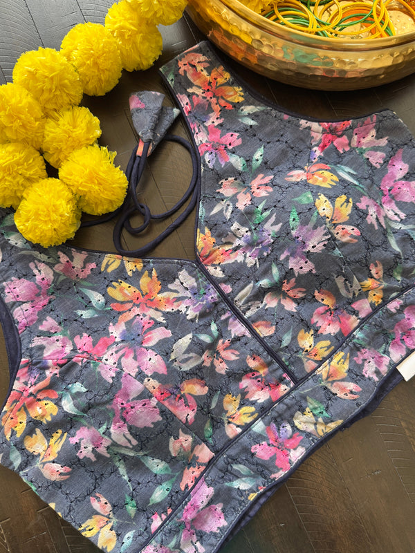 Readymade Padded Hakoba Cotton back hooks sleeveless blouse