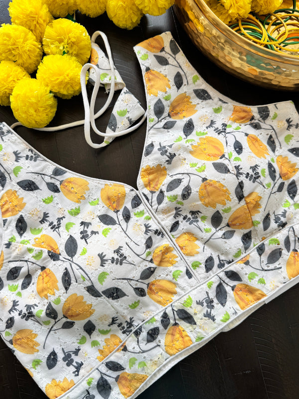 Readymade Padded Hakoba Cotton back hooks sleeveless blouse