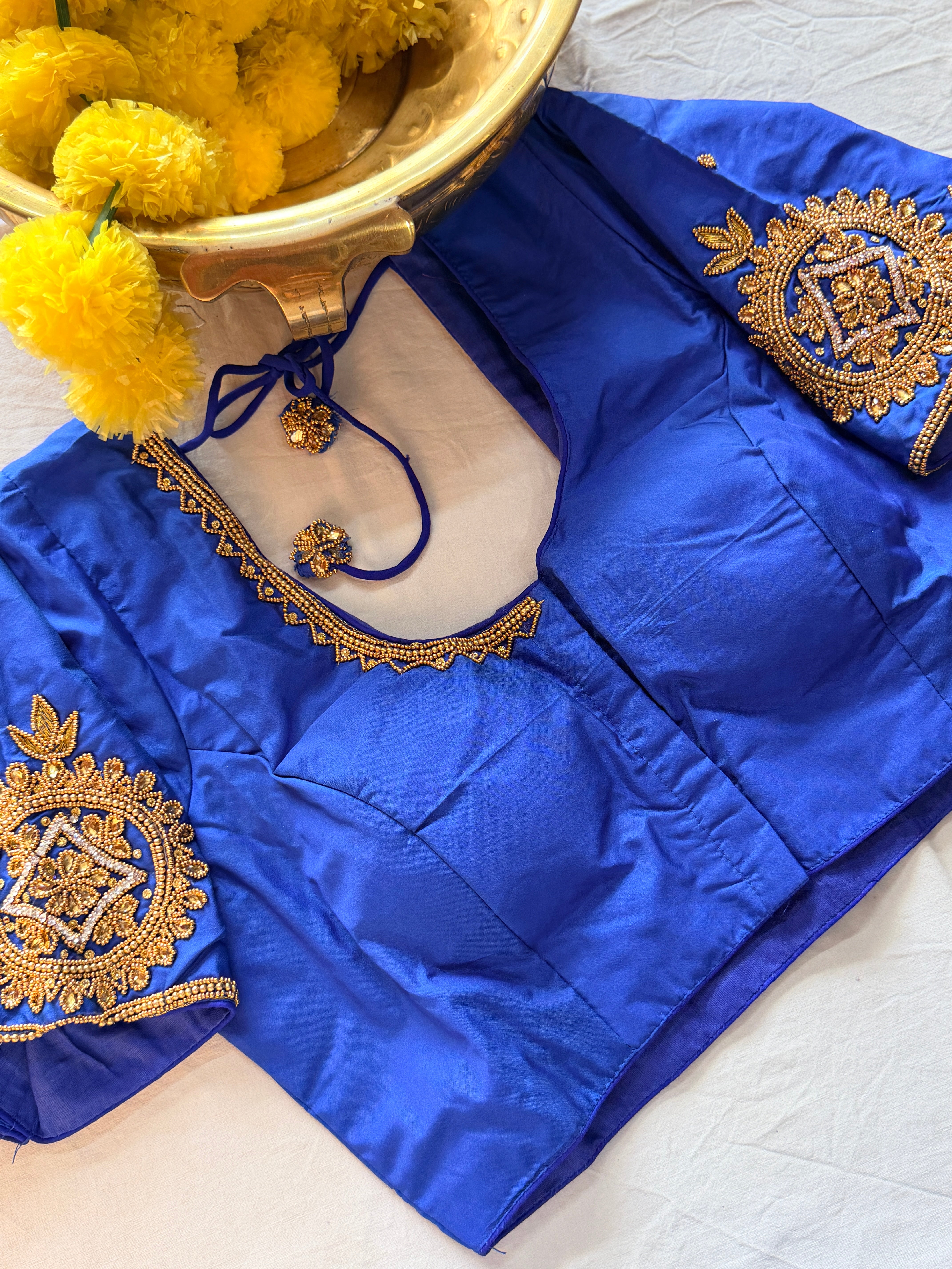 Maggam Work Readymade Padded Blouse front hooks with sleeves