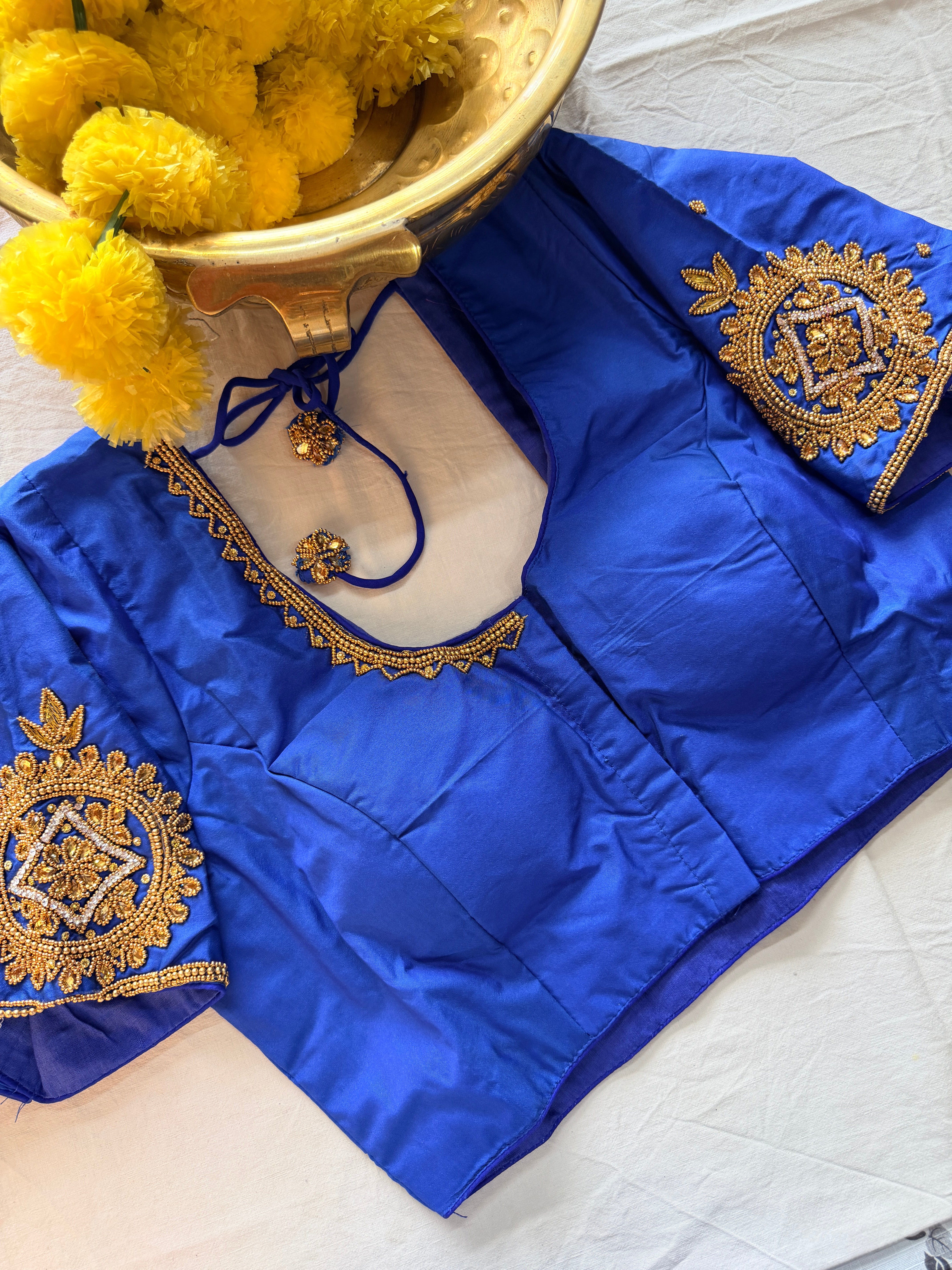 Maggam Work Readymade Padded Blouse front hooks with sleeves