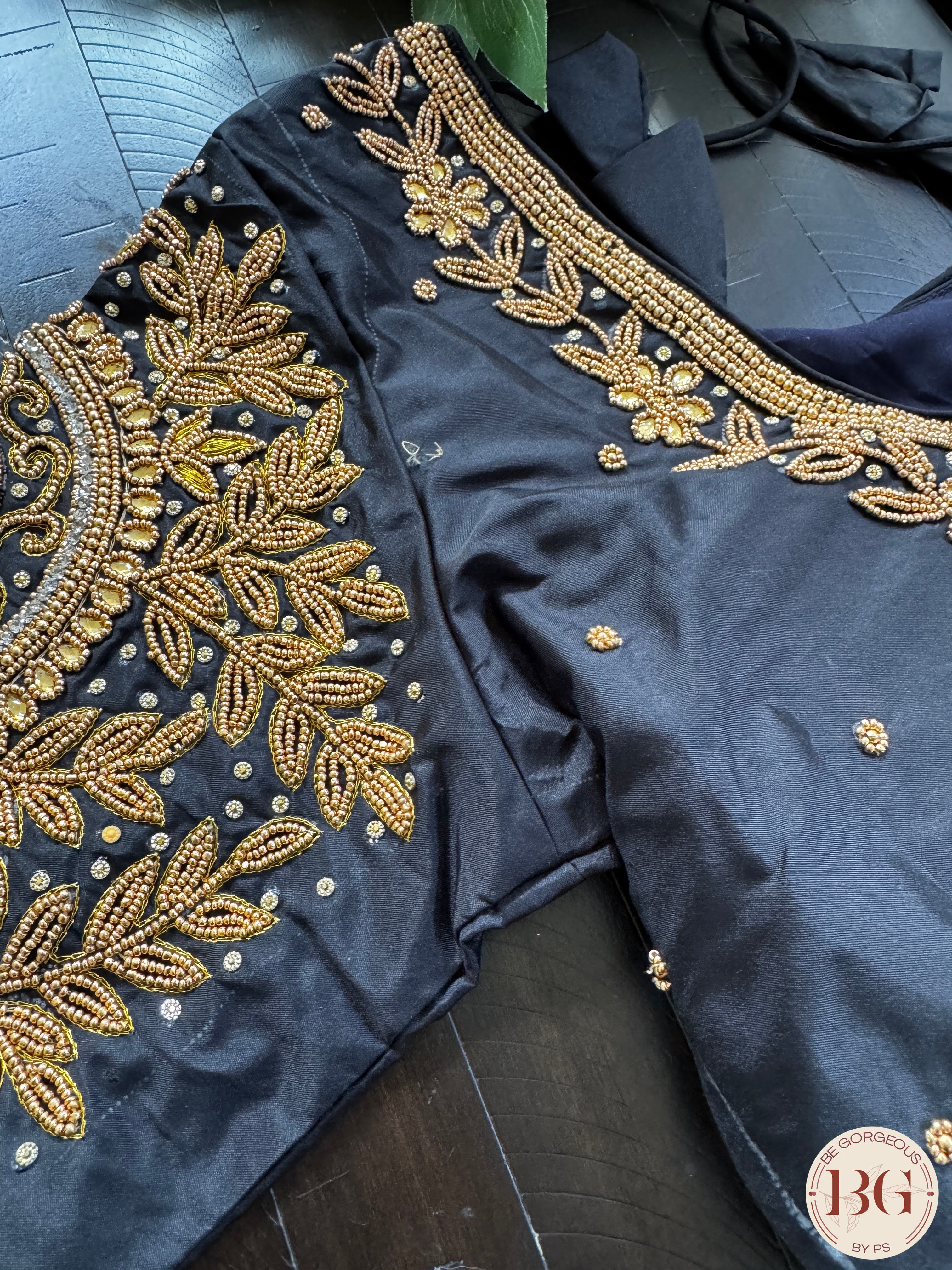 Maggam Work Readymade Padded Blouse front hooks with sleeves - black