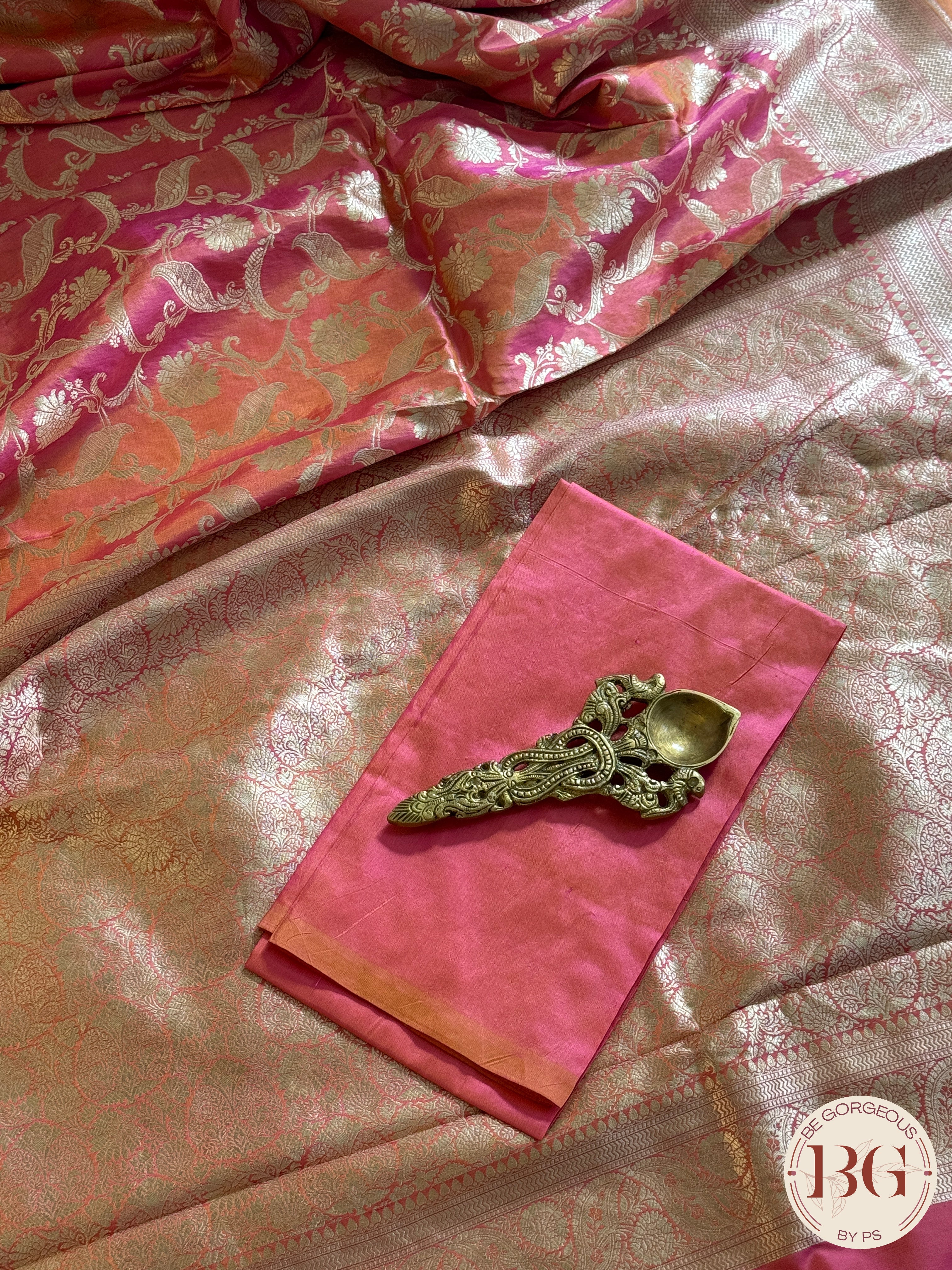 Pure Banarasi Handloom Katan Silk Contrast Border Pallu Golden Zari Cutwork Weaving Saree - Pink Orange
Silkmark certfiied