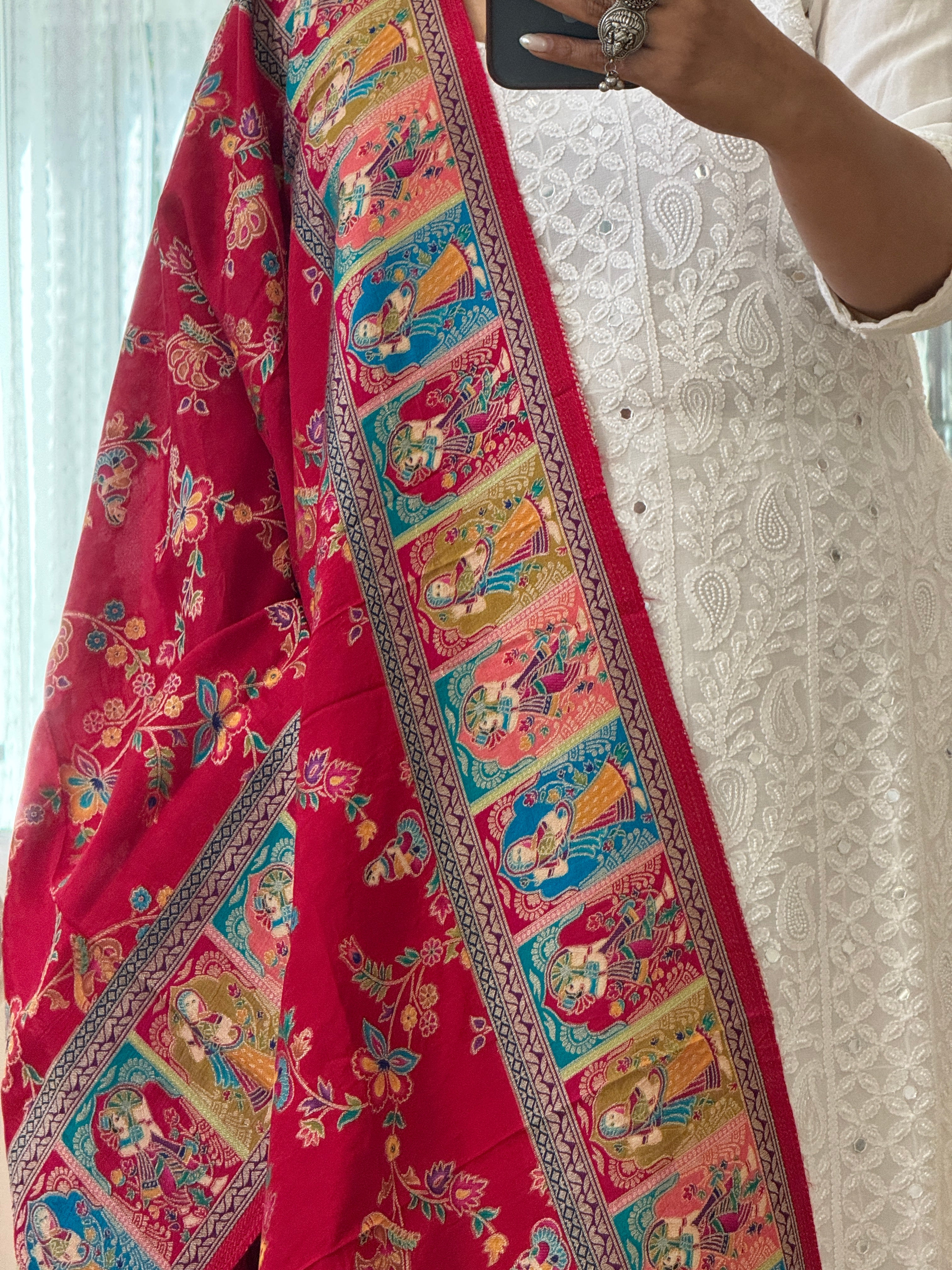 Dola Silk Raja Rani dupatta - red