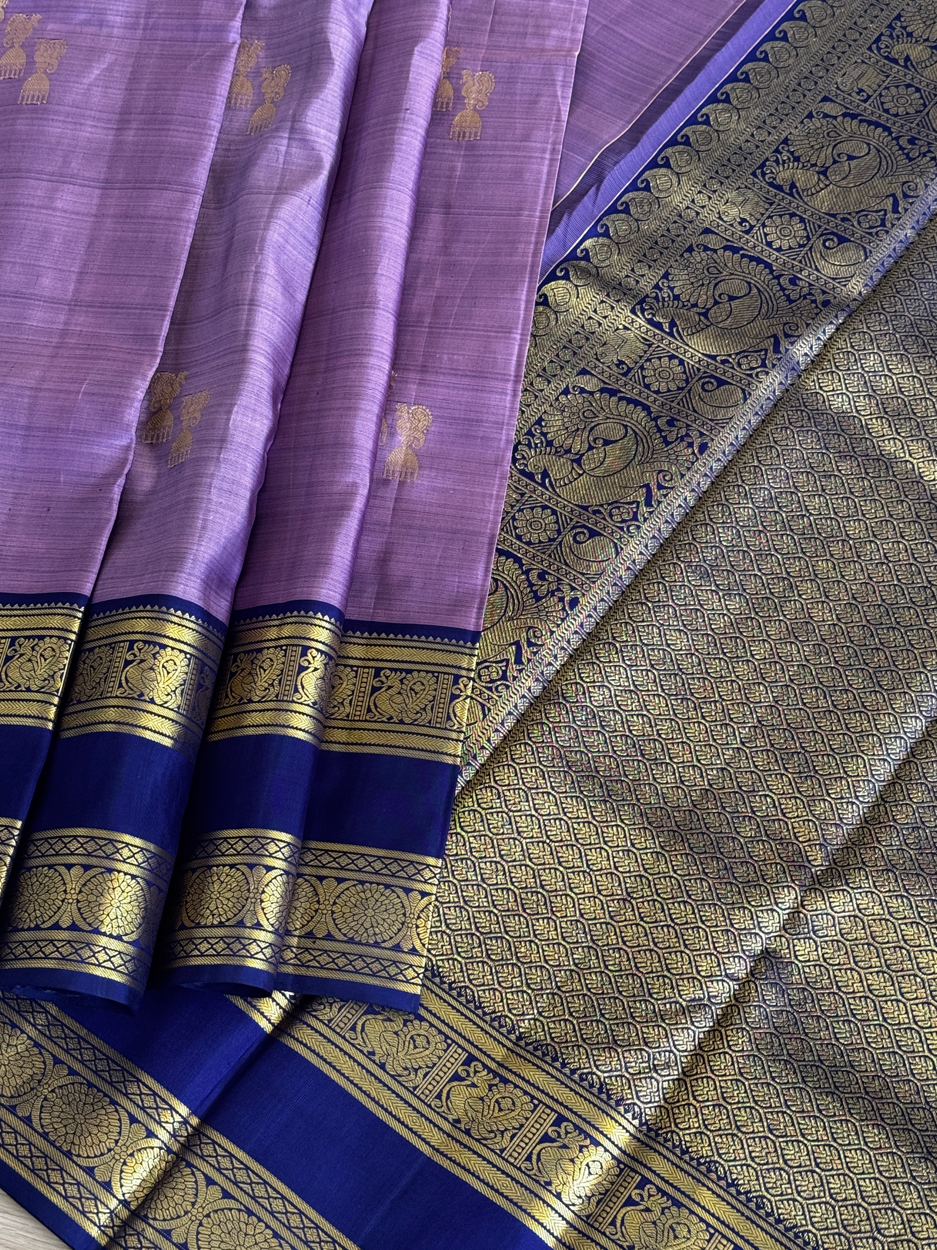 Kanjeevaram Pure silk handloom saree - lavendar