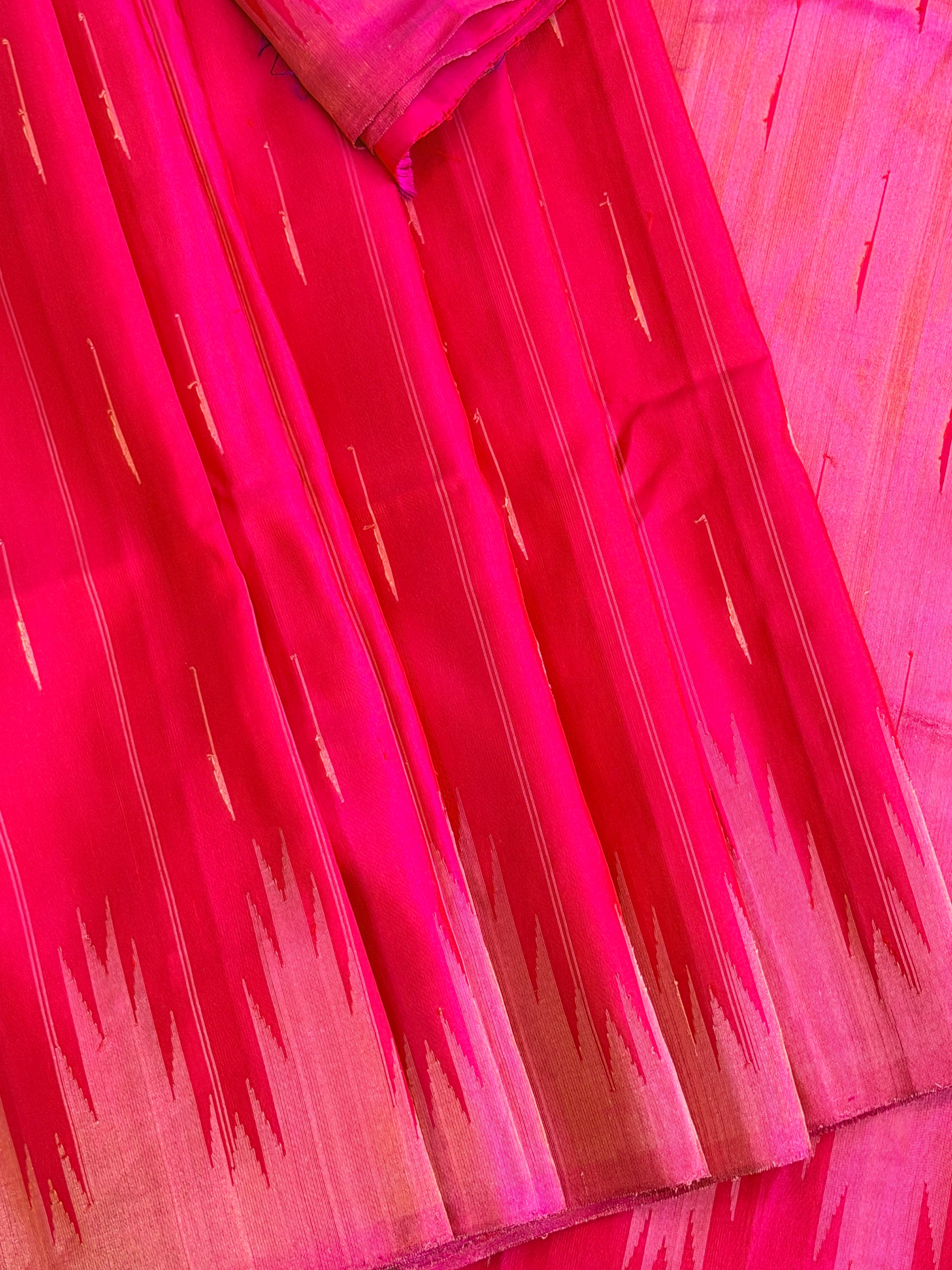 Kuttu Gadwal Pure Silk Handloom Saree