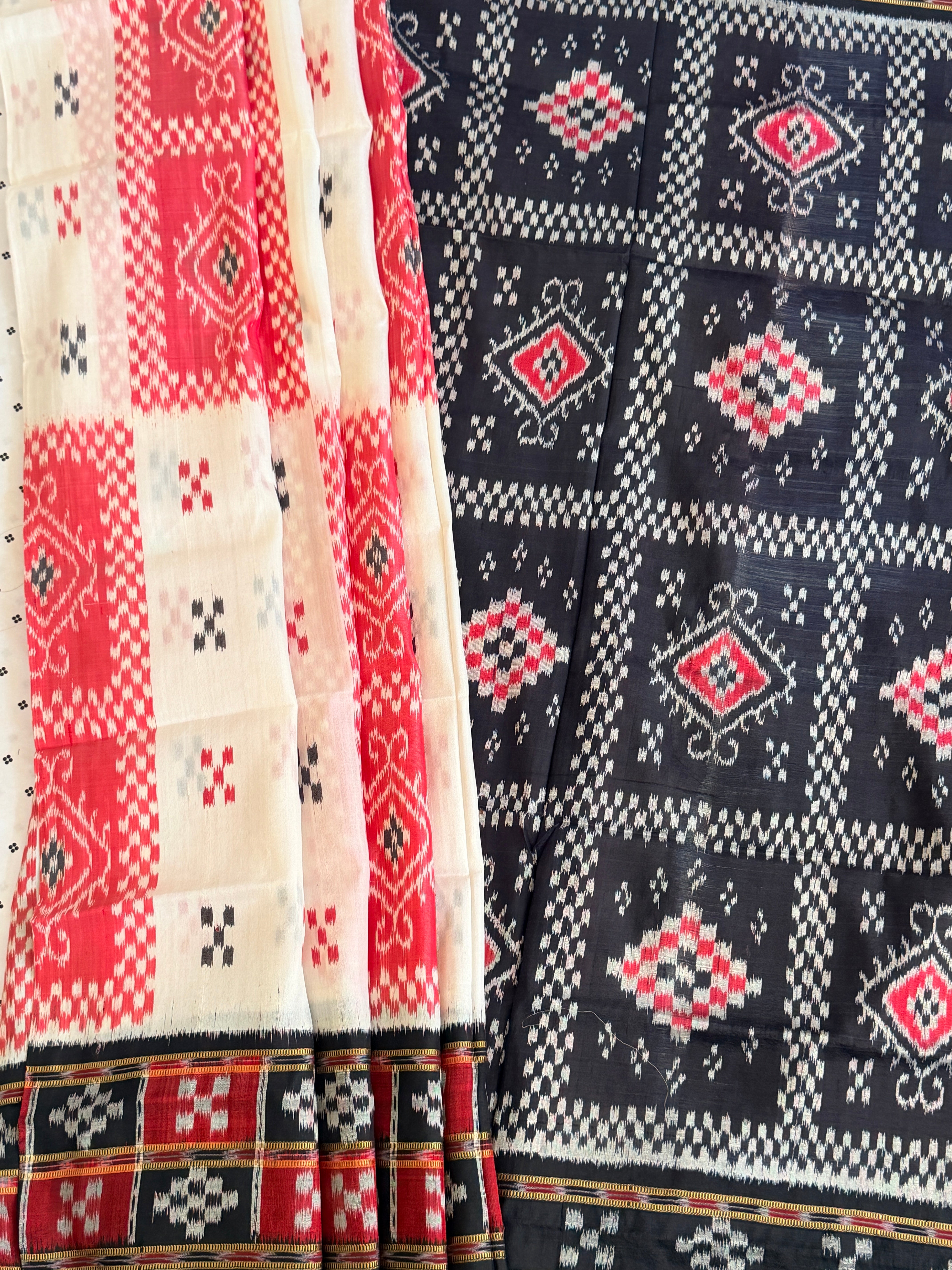 White red check khandua