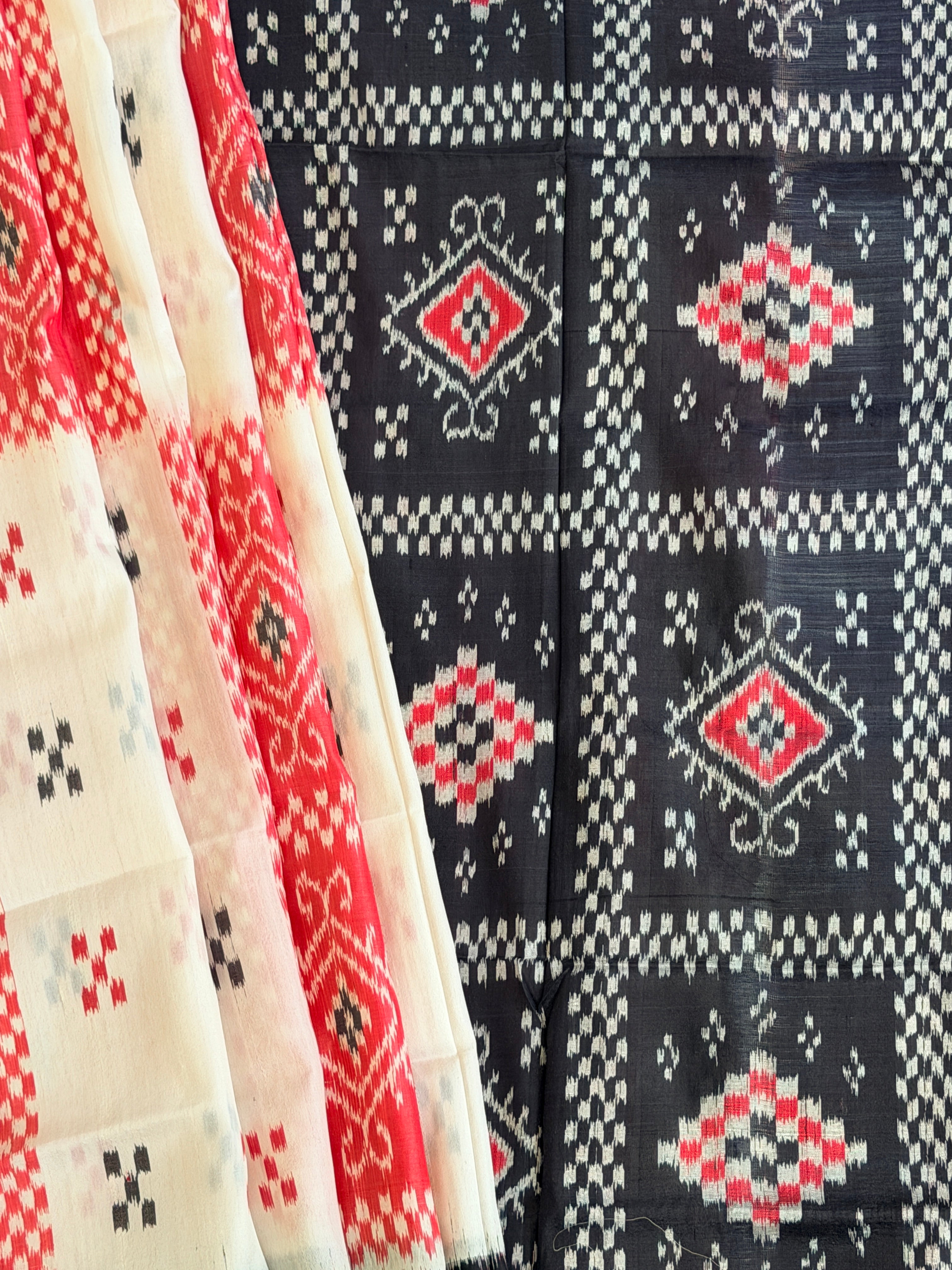 White red check khandua