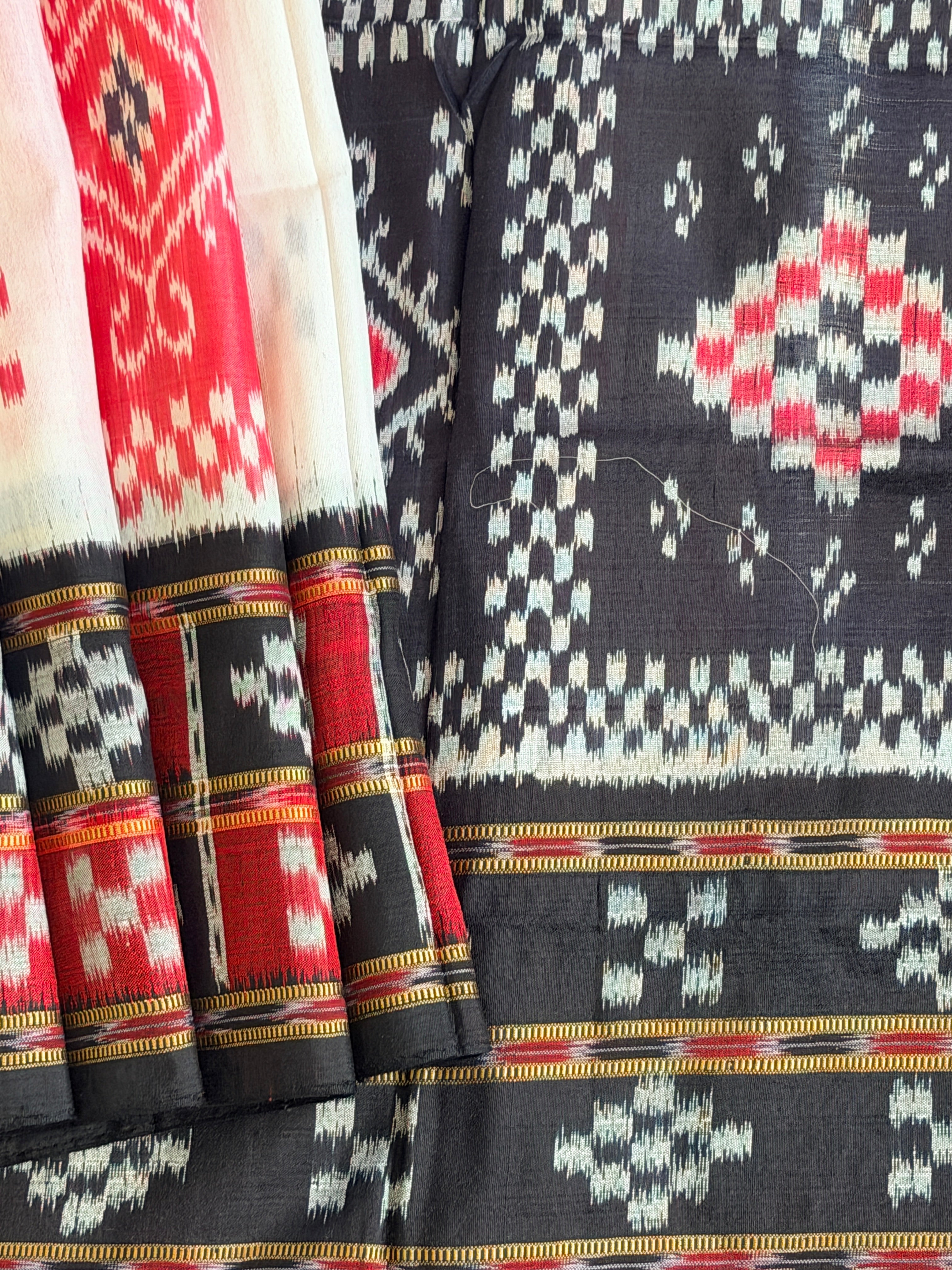 White red check khandua