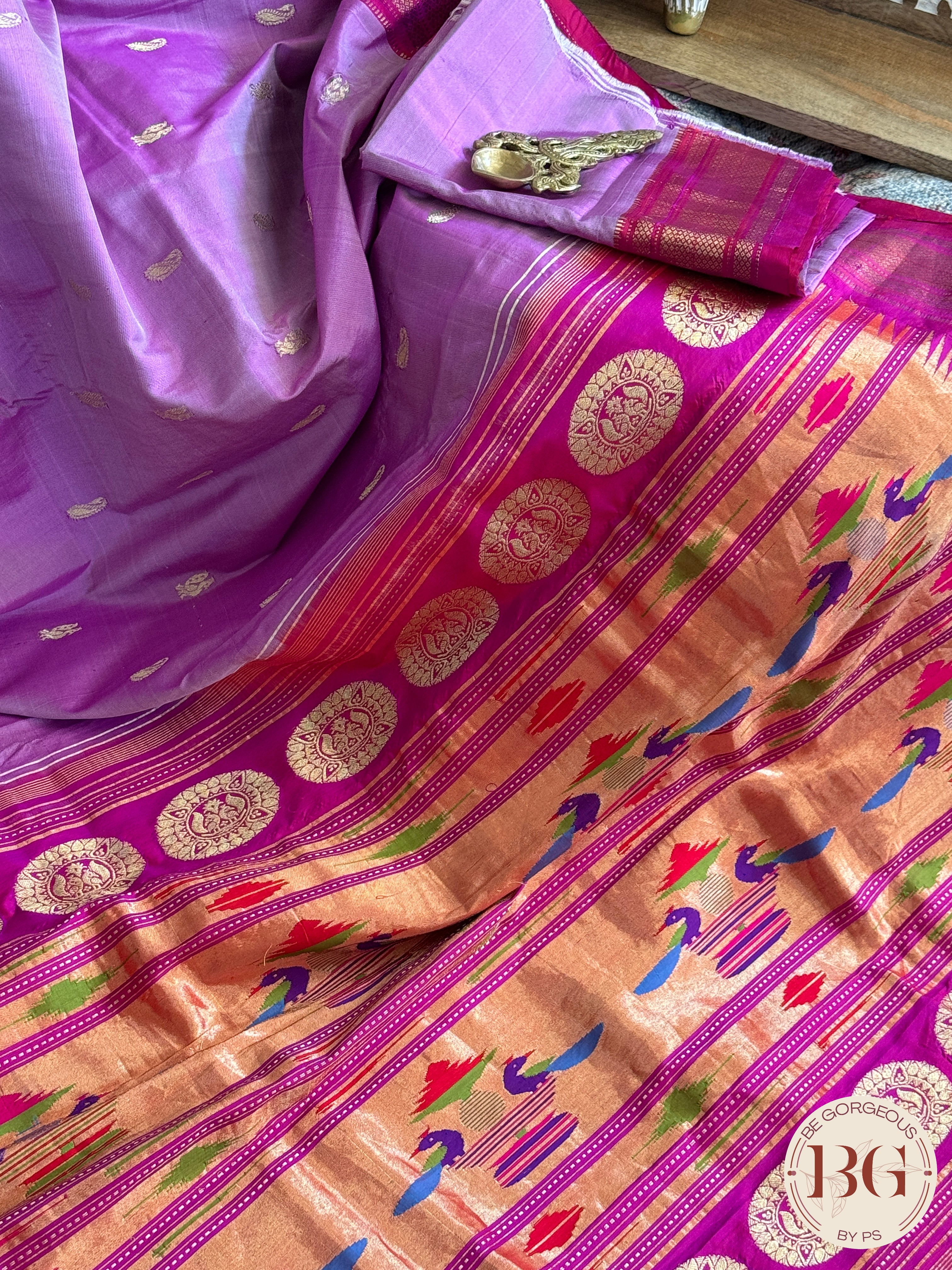 Paithani pure silk handloom maharani paithani - lavendar