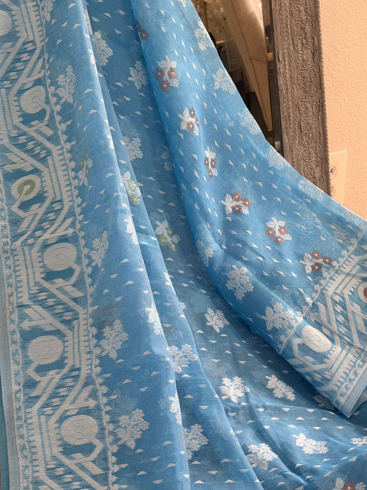 Muslin Jamdani Saree