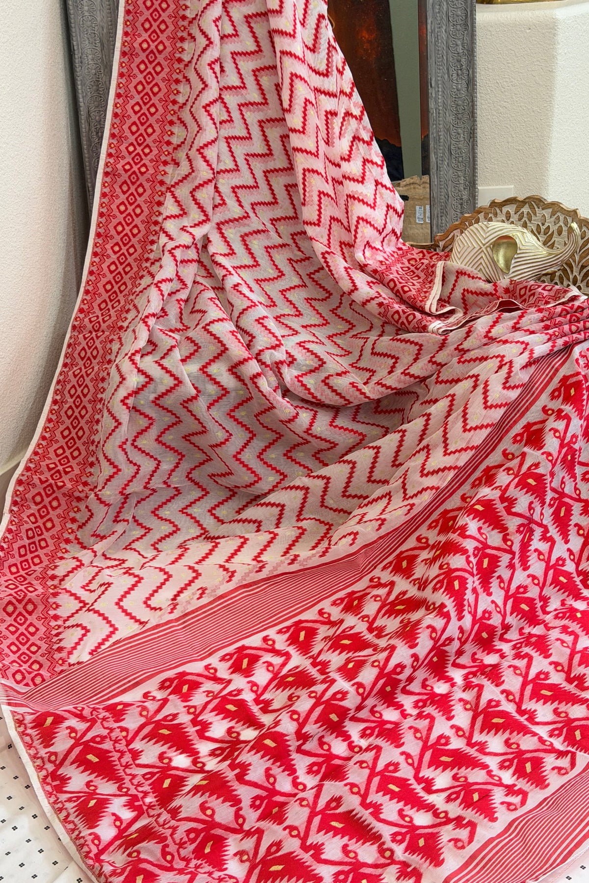 Muslin Jamdani Saree