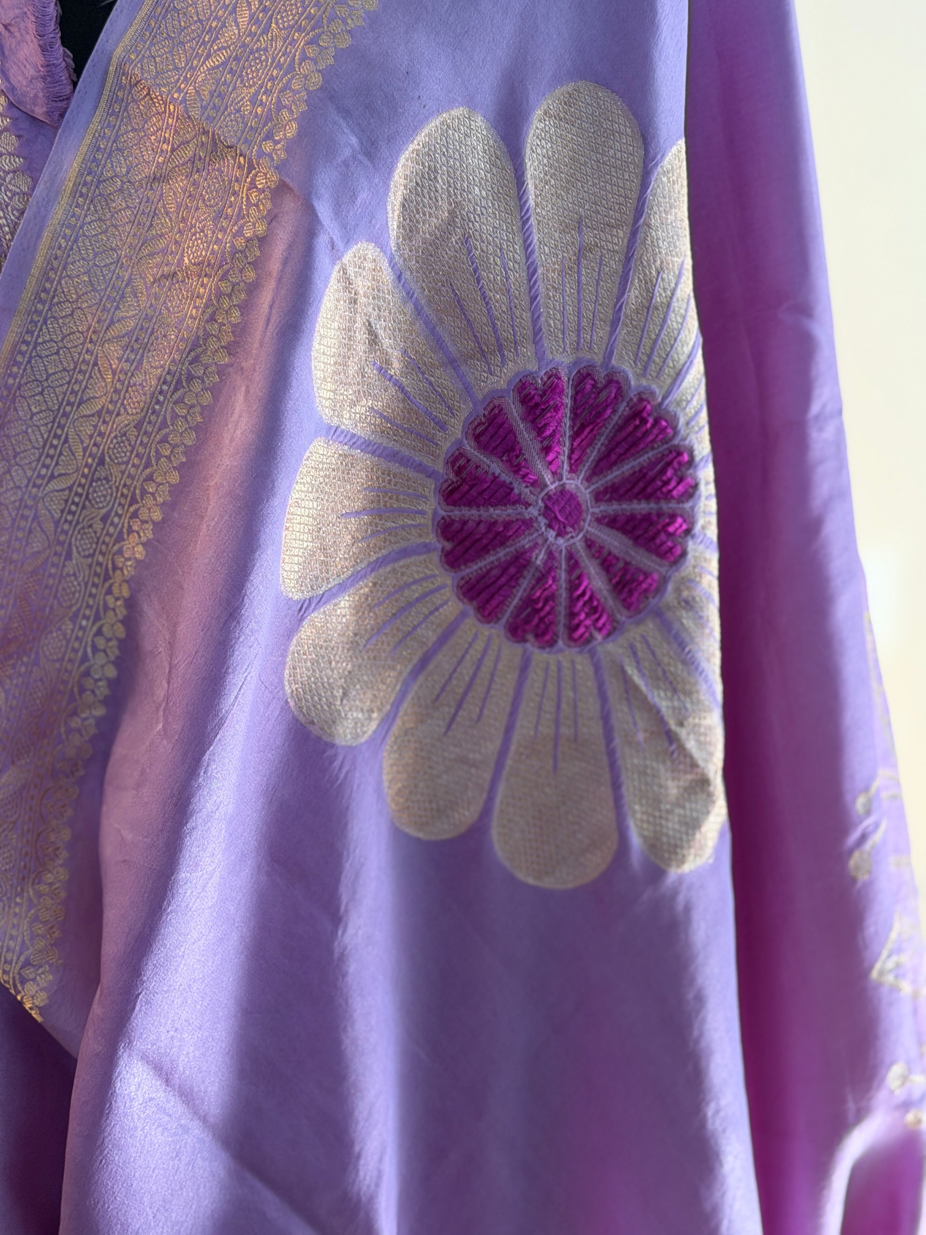 Banarasi Mashru Pure Silk Velvet Weaving Saree