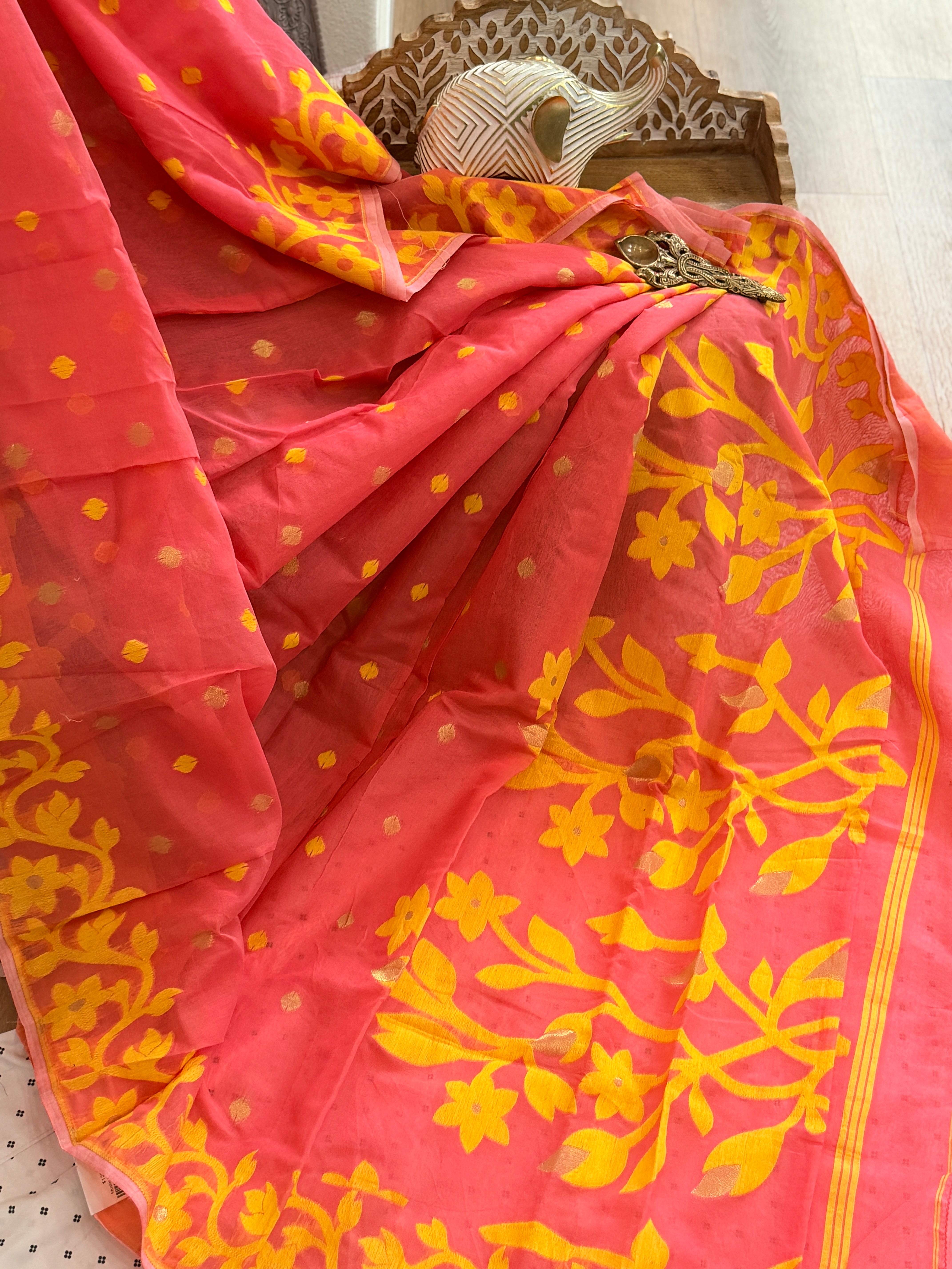 Muslin Jamdani Saree