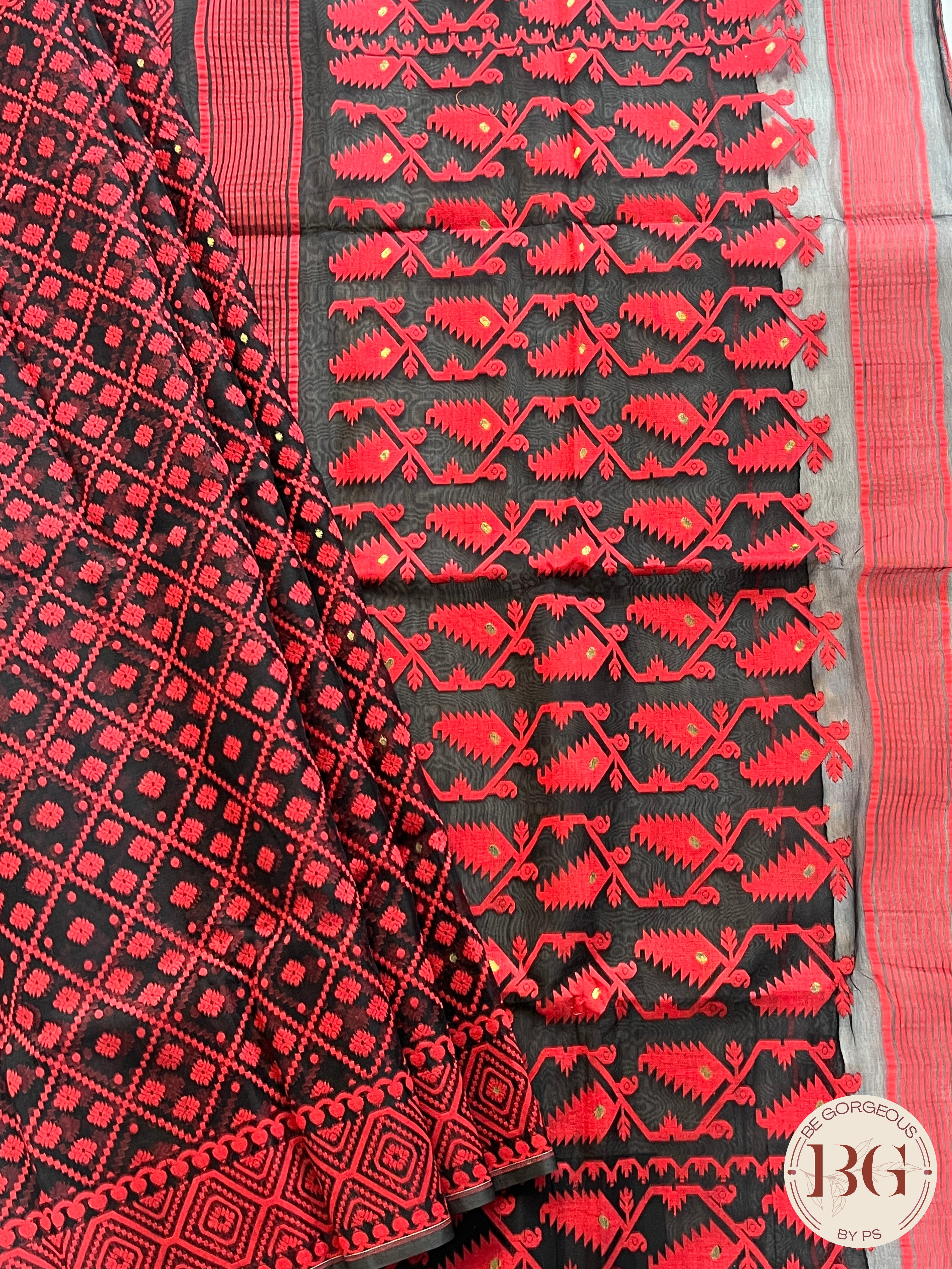 Cotton Jamdani saree color - black red