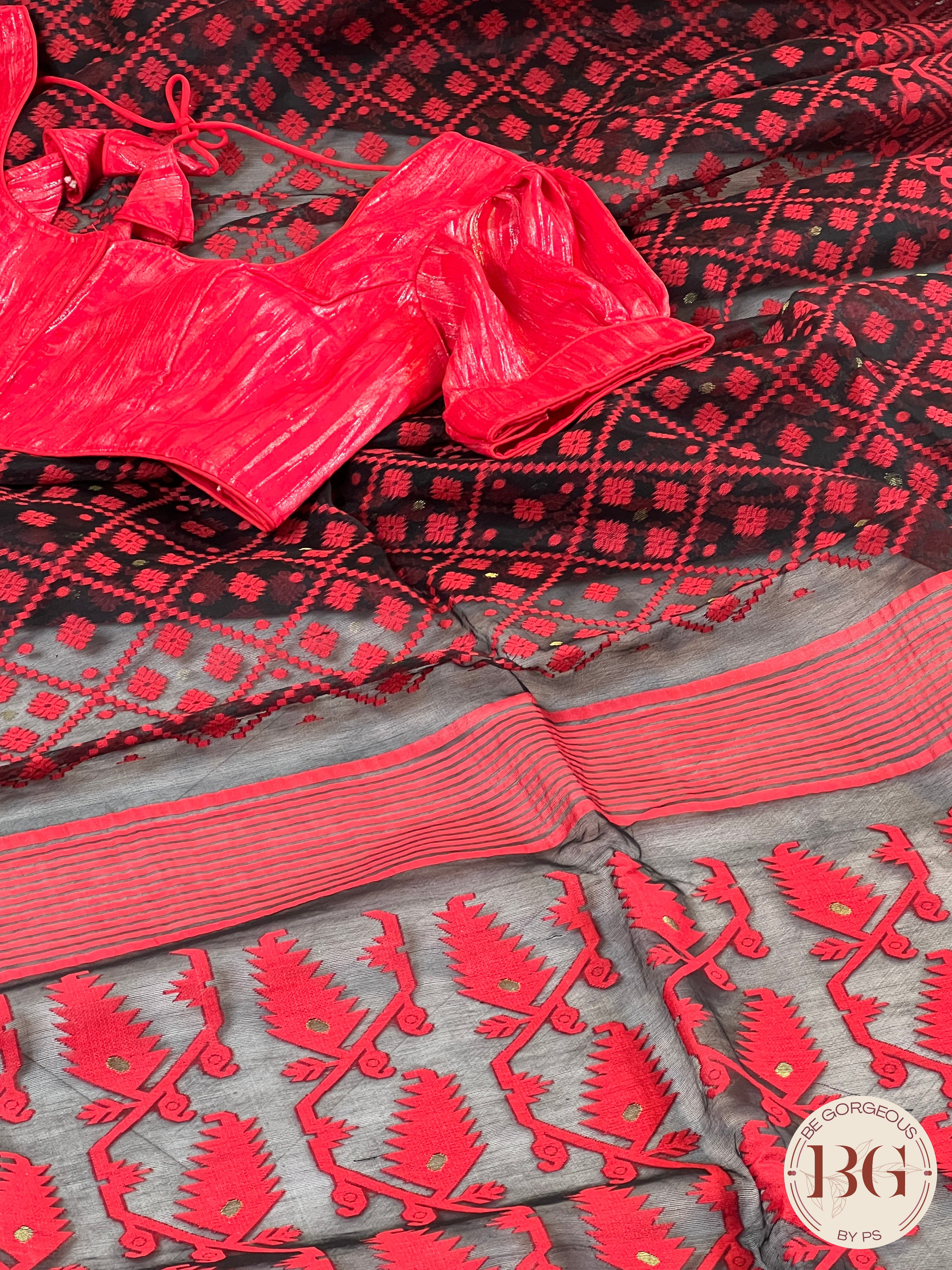 Cotton Jamdani saree color - black red