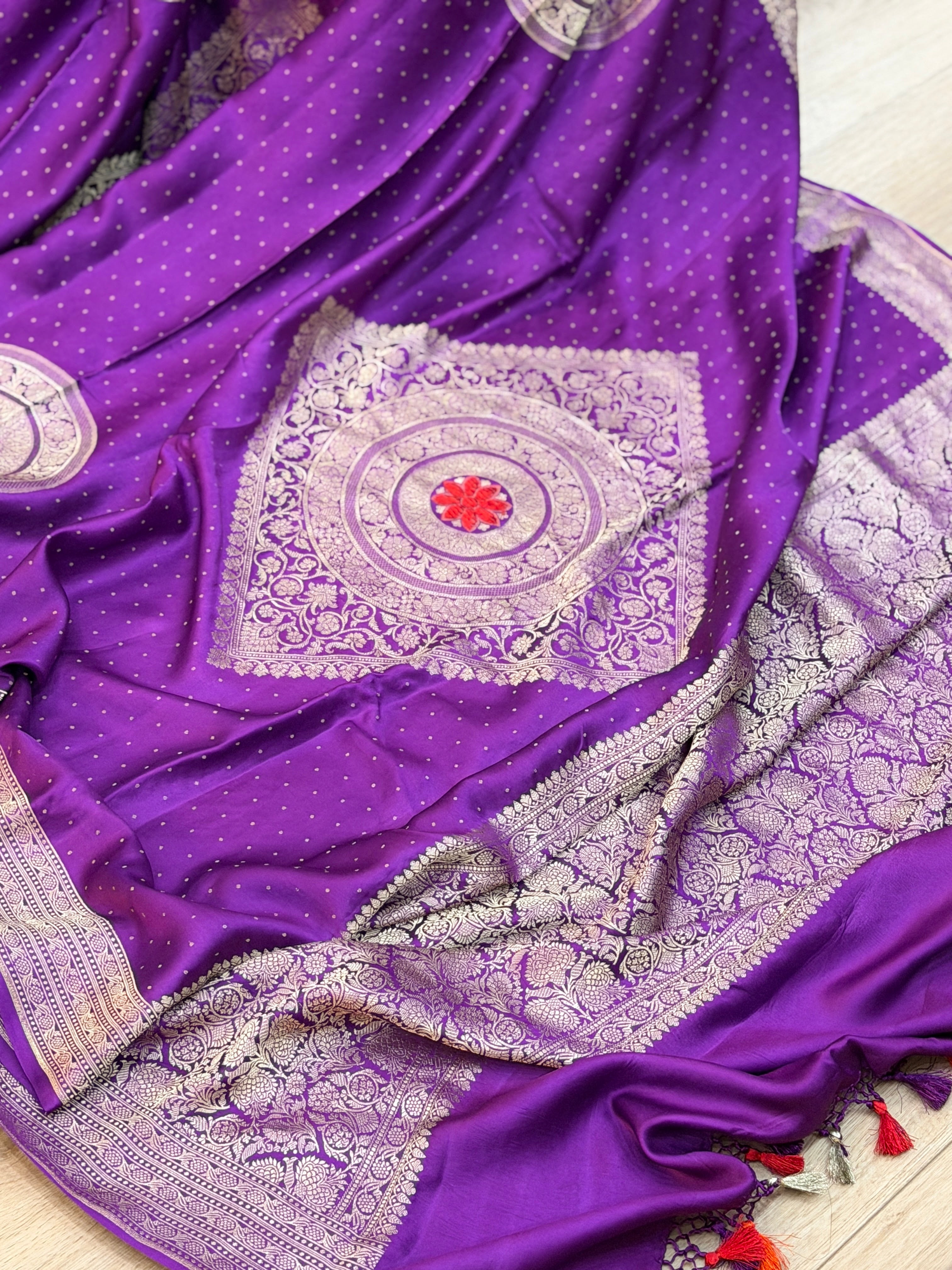 Banarasi Mashru Pure Silk Velvet Weaving Saree