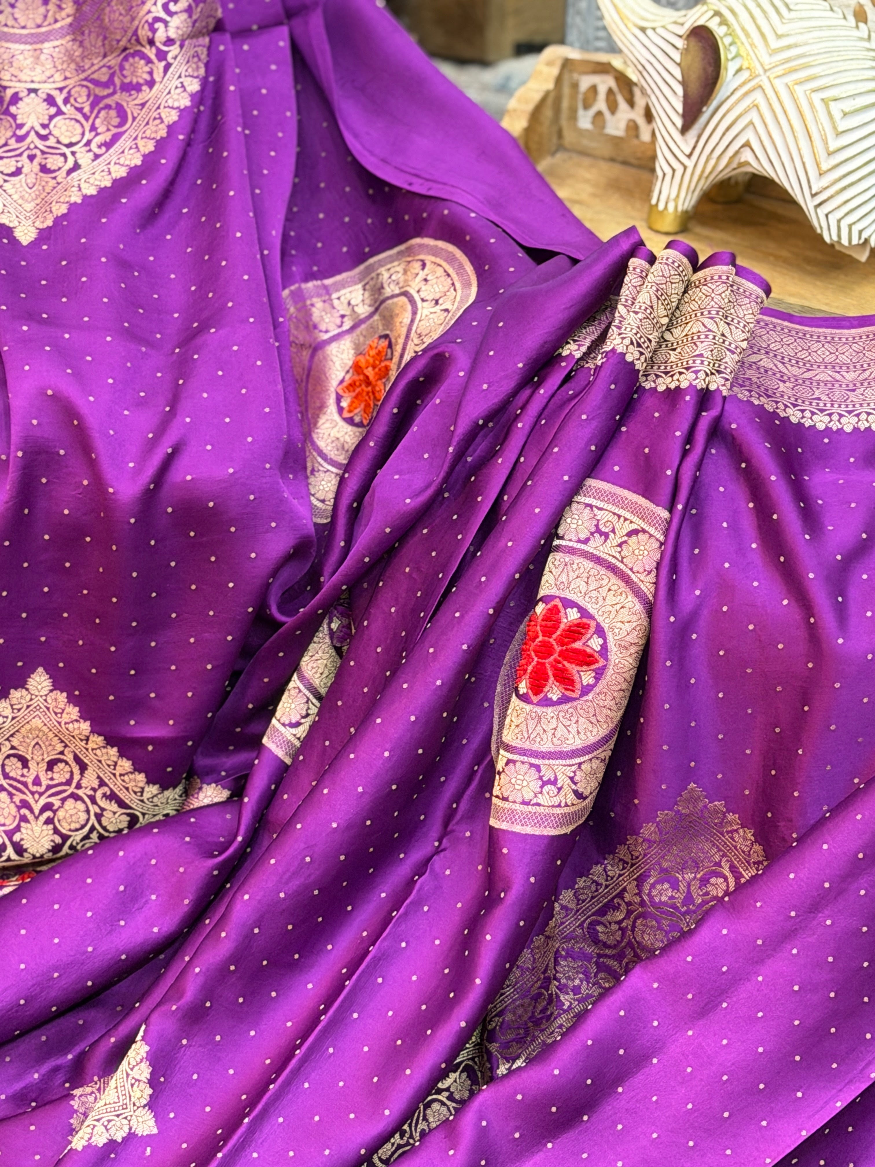 Banarasi Mashru Pure Silk Velvet Weaving Saree