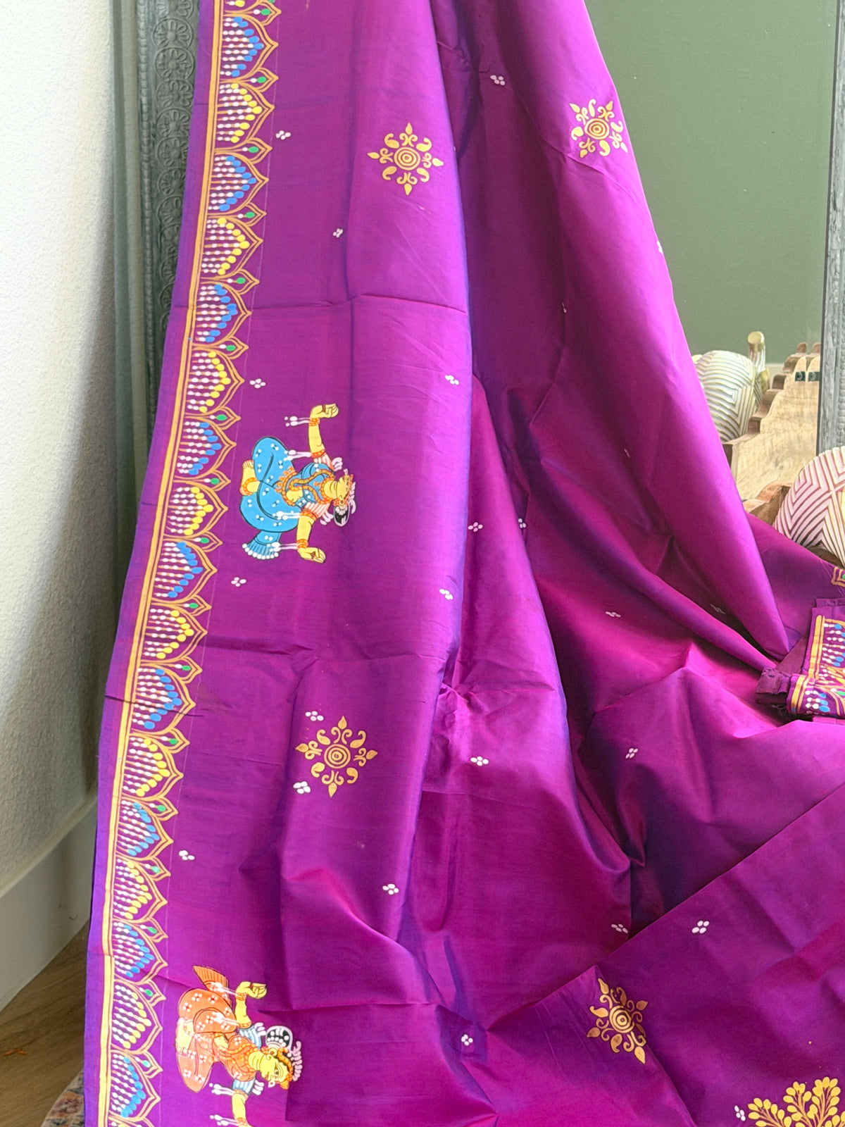 Kandarpa hasthi design on pure silk