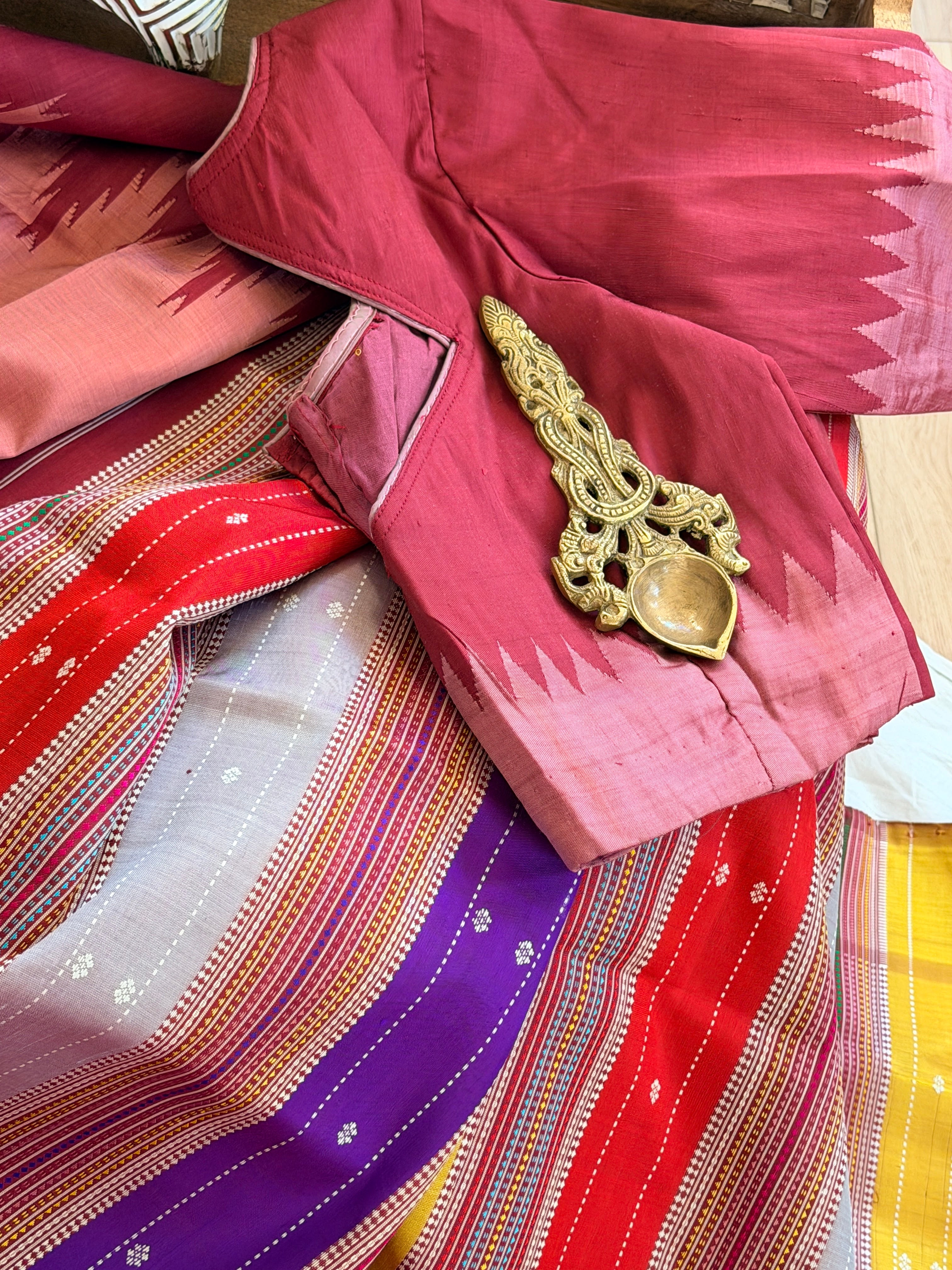 Berhampuri pure silk doubble palu peach color plain border