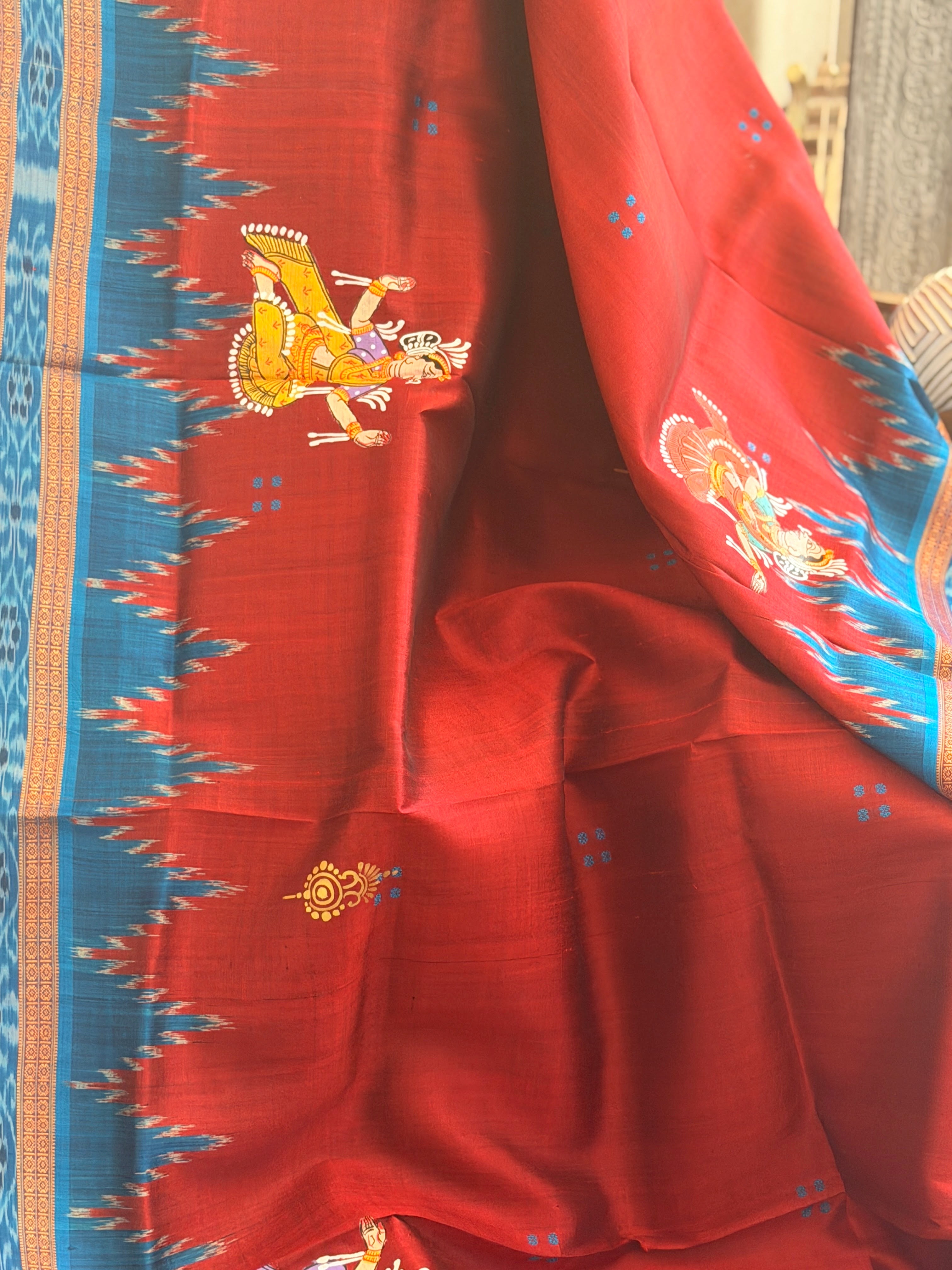 Khandua plain mini buti odisha handloom saree with pattachitra