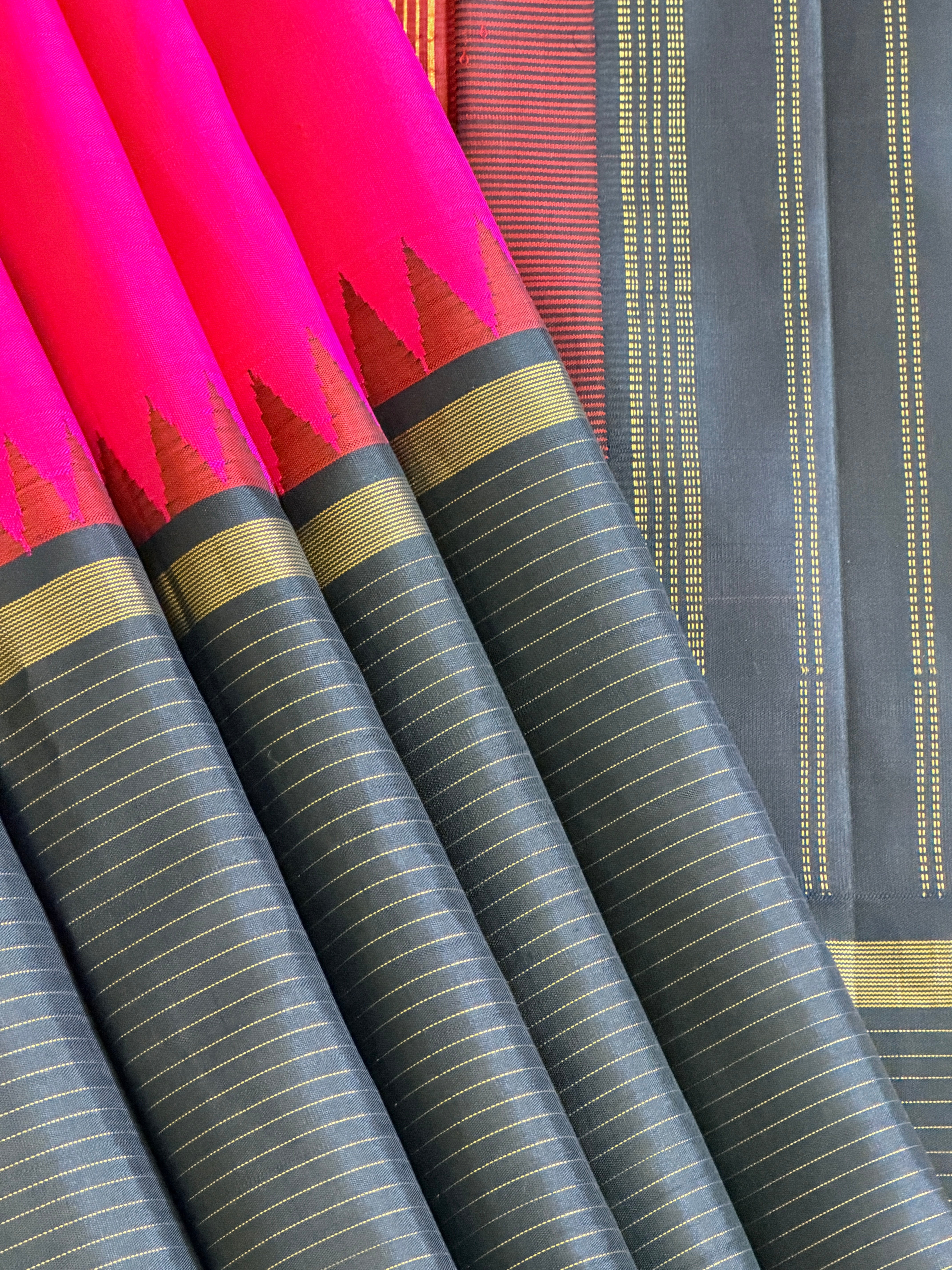 Kanjeevaram Handloom Pure Silk Saree