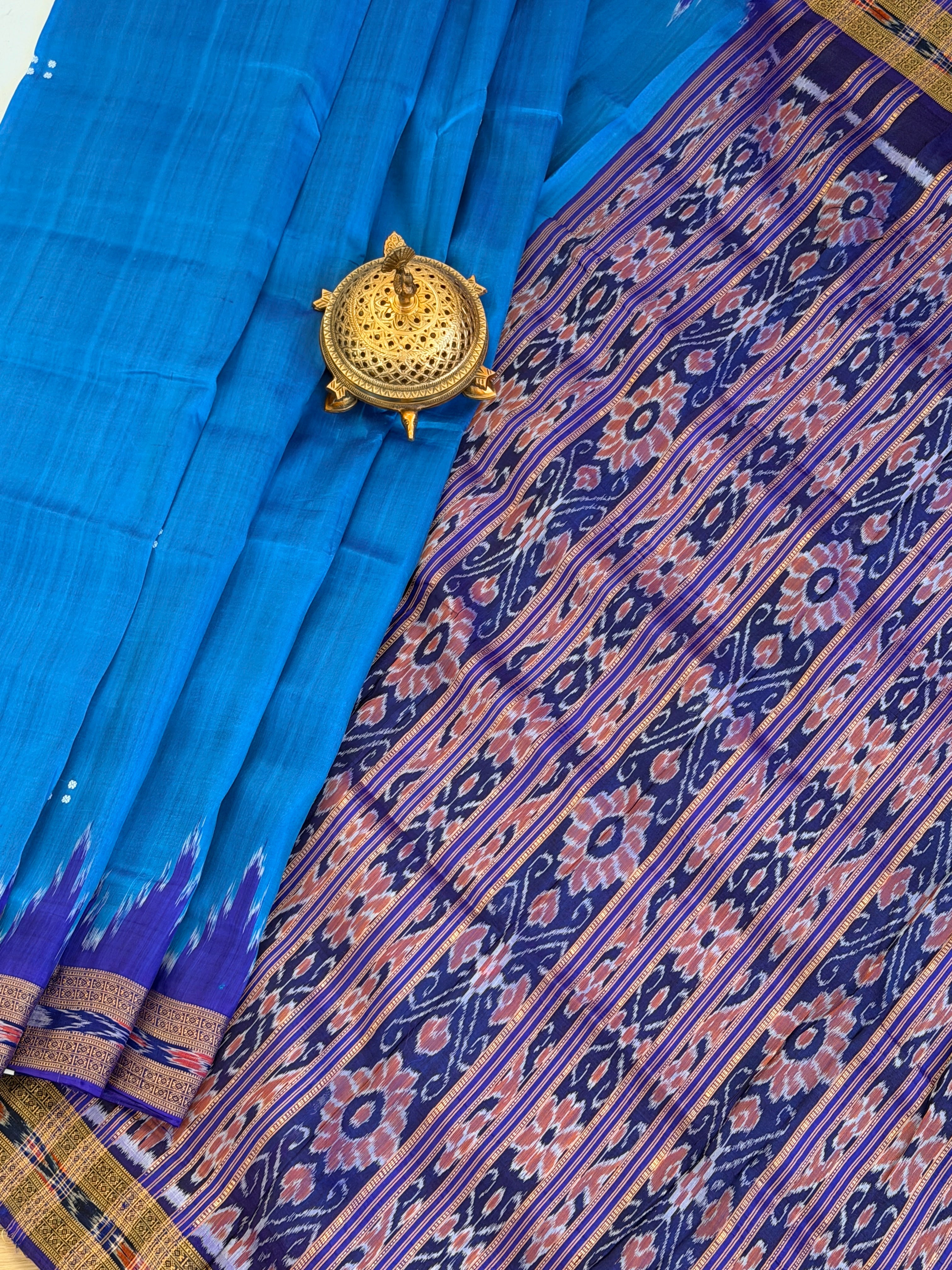 Khandua plain mini buti saree