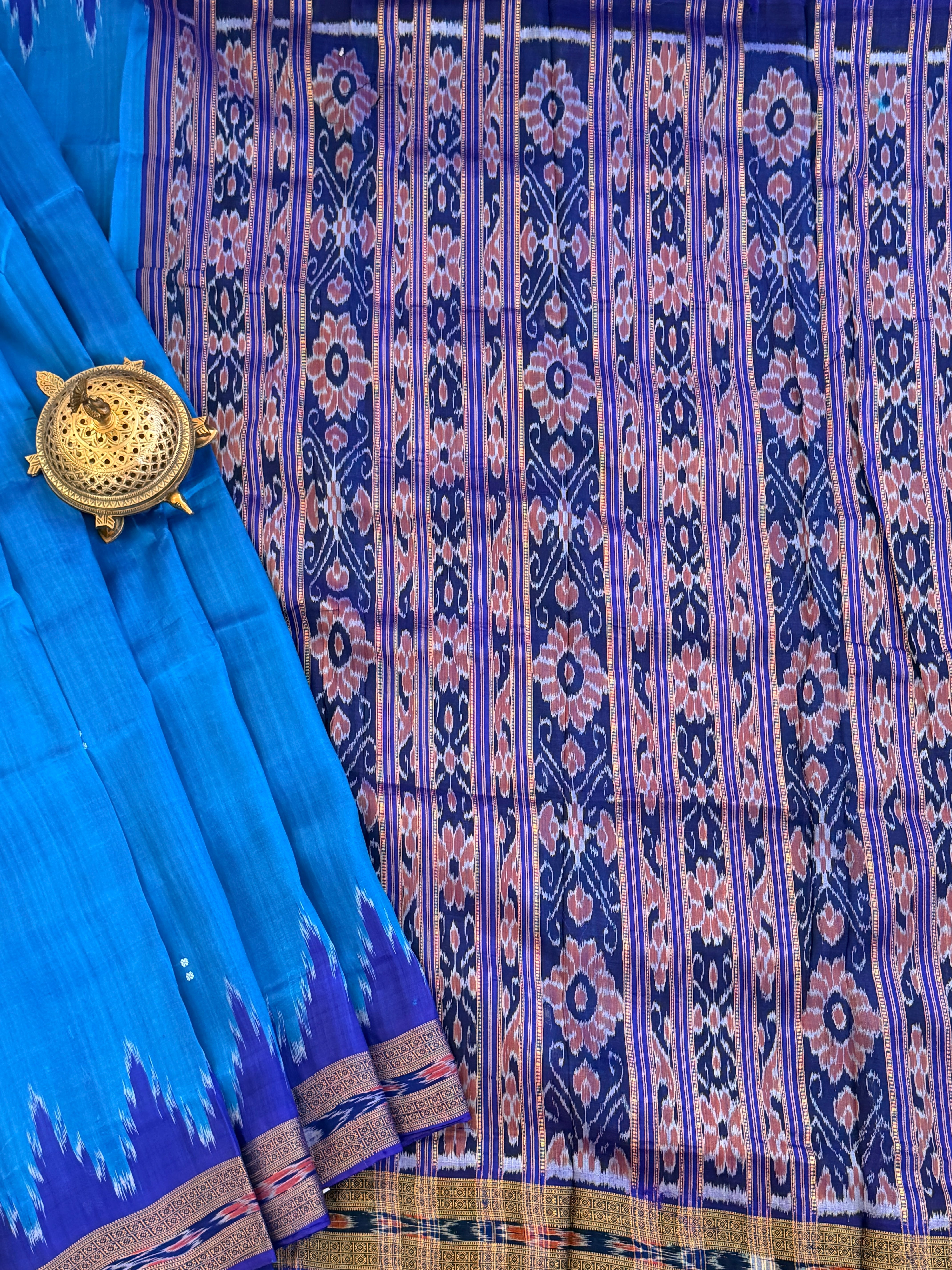 Khandua plain mini buti saree