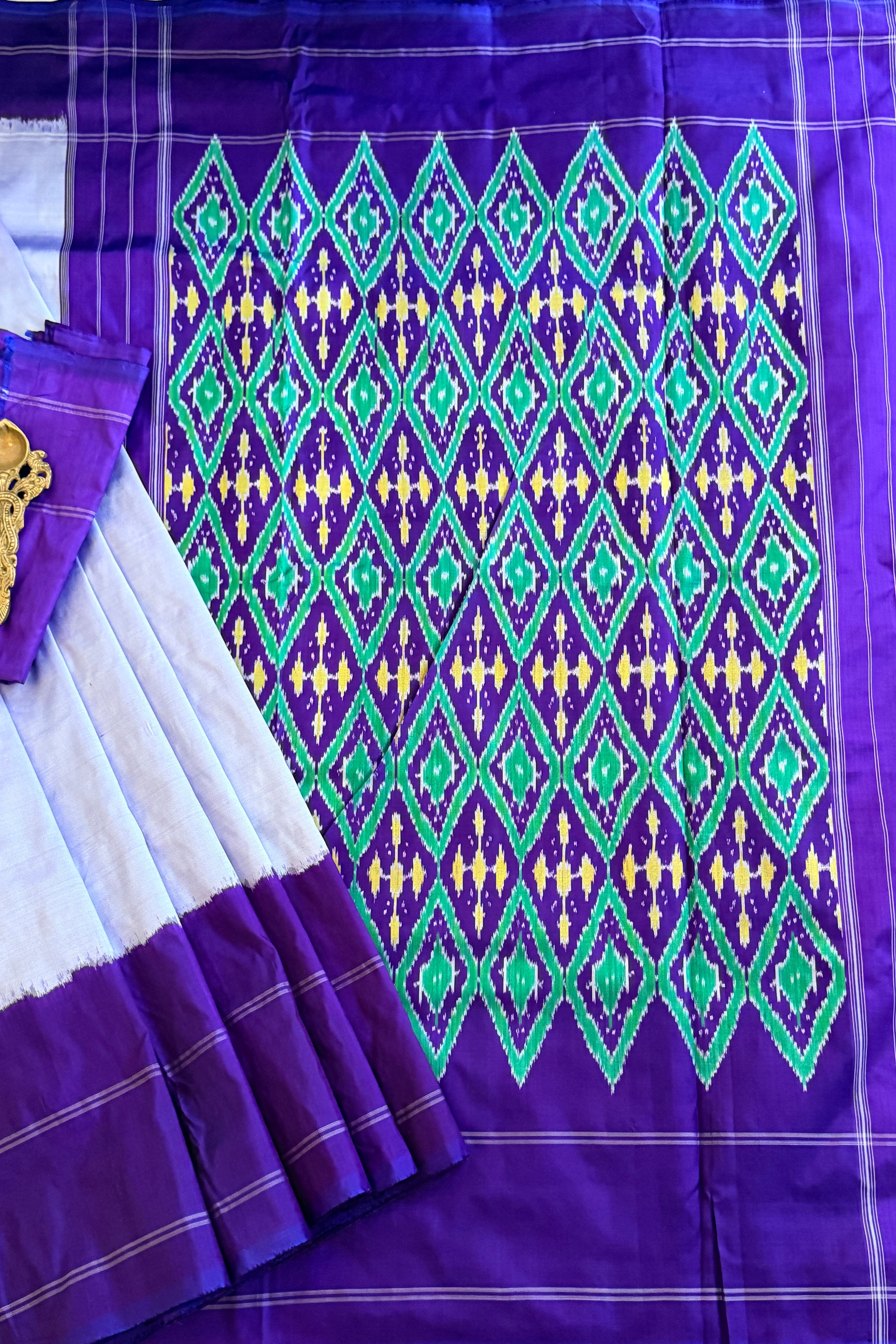 Pochumpalli Ikkat Pure Silk Handloom Saree