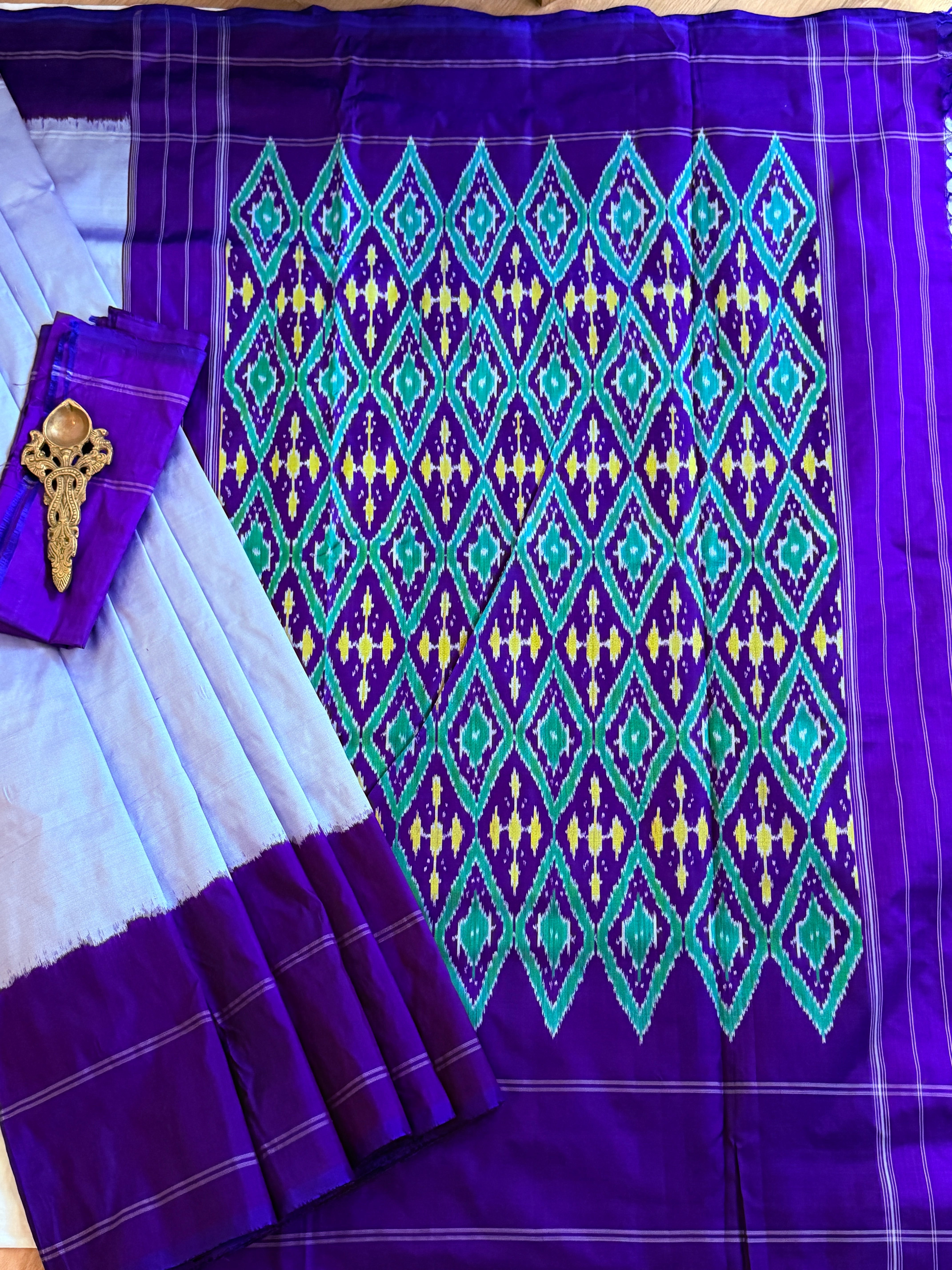 Pochumpalli Ikkat Pure Silk Handloom Saree