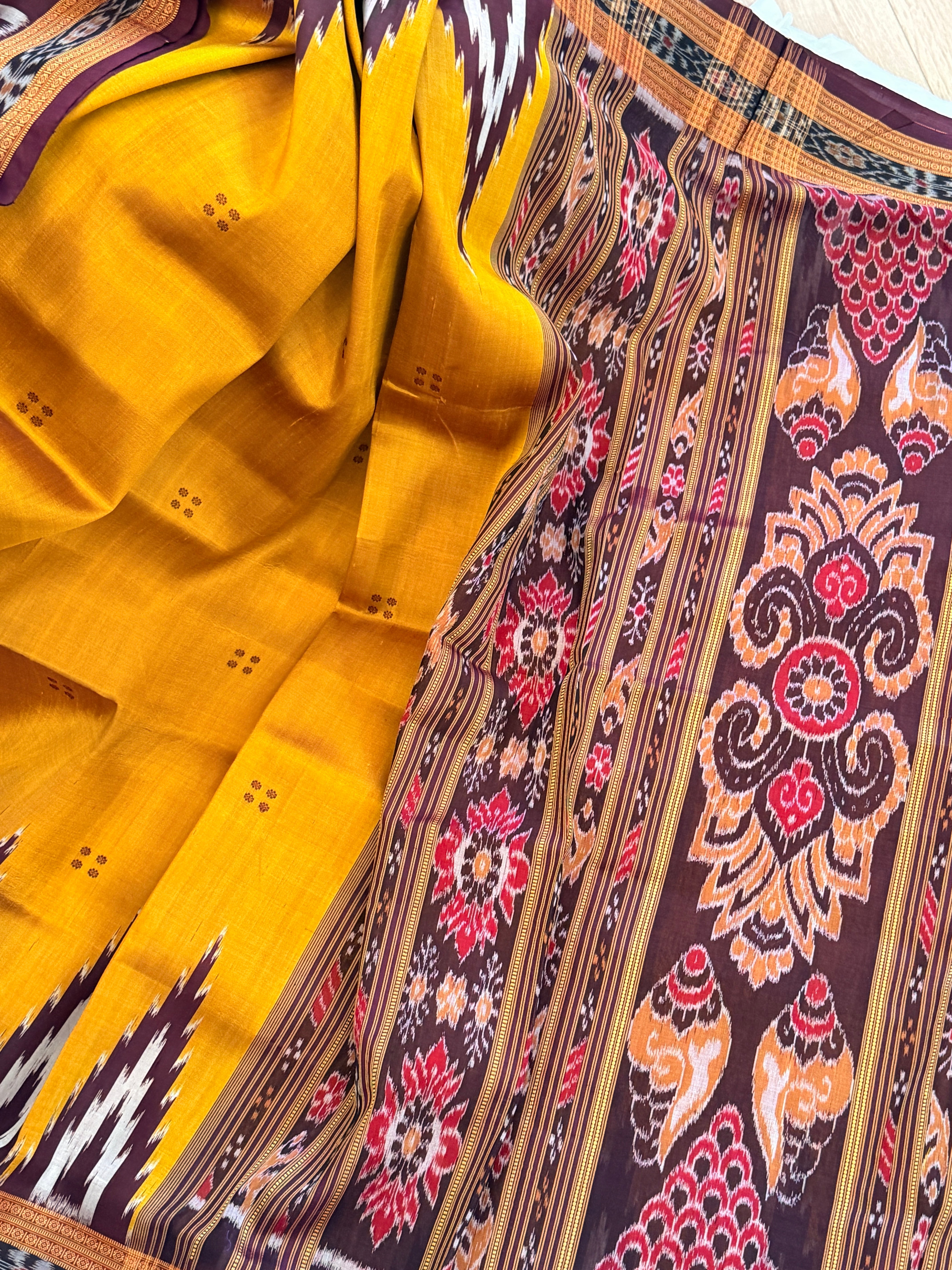 Big temple khandua odisha silk saree