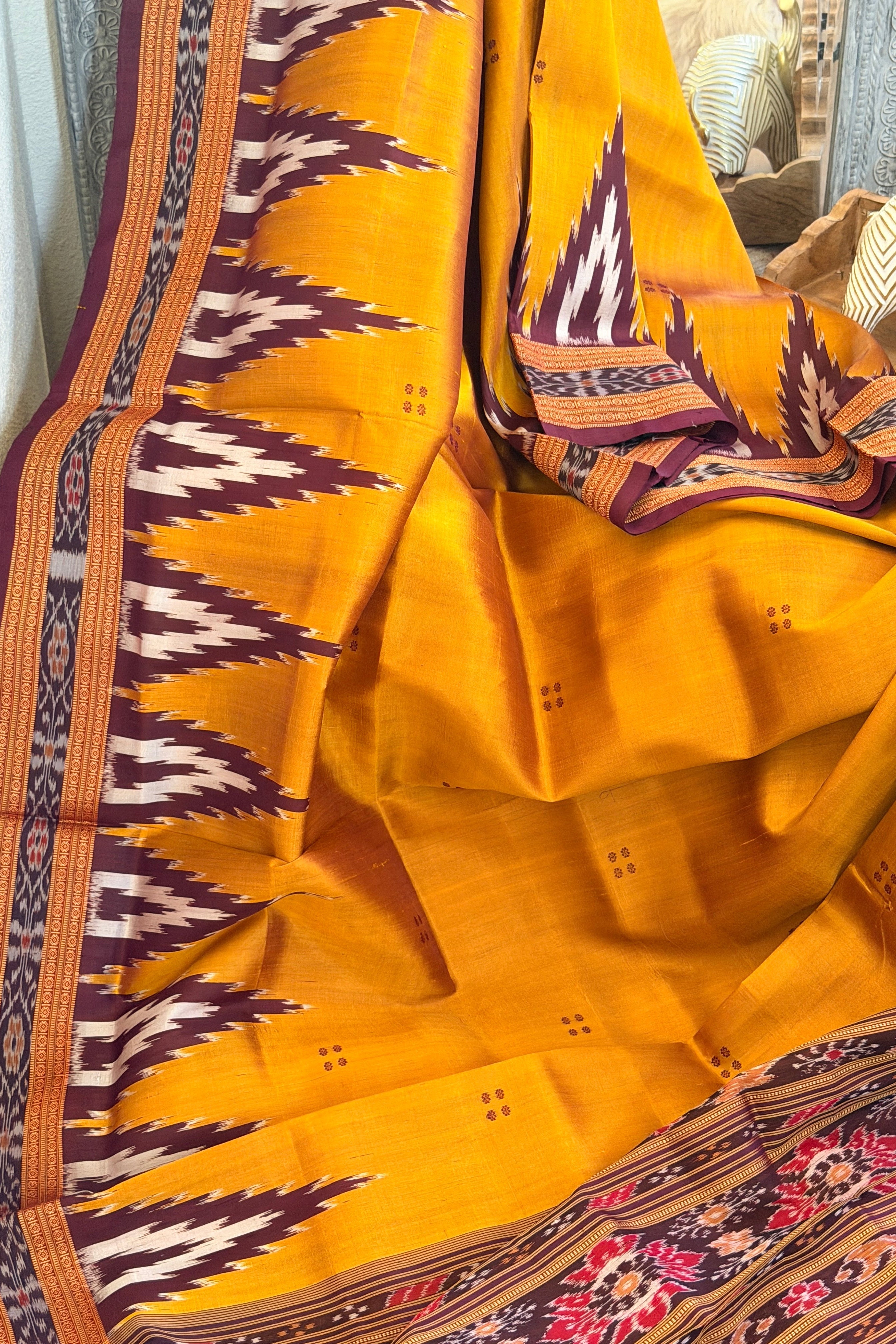 Big temple khandua odisha silk saree