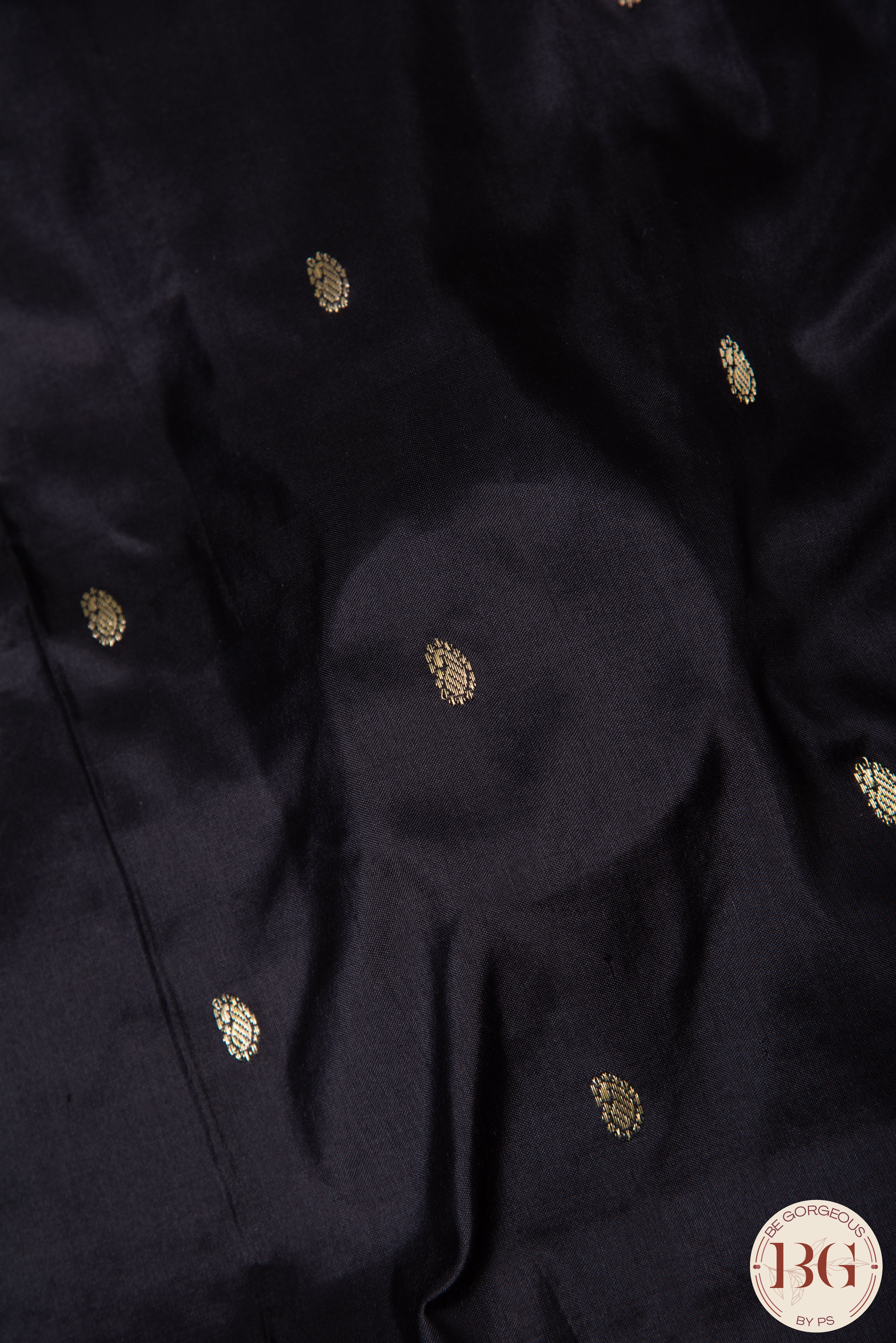 Traditional Paithani pure silk handloom saree - black