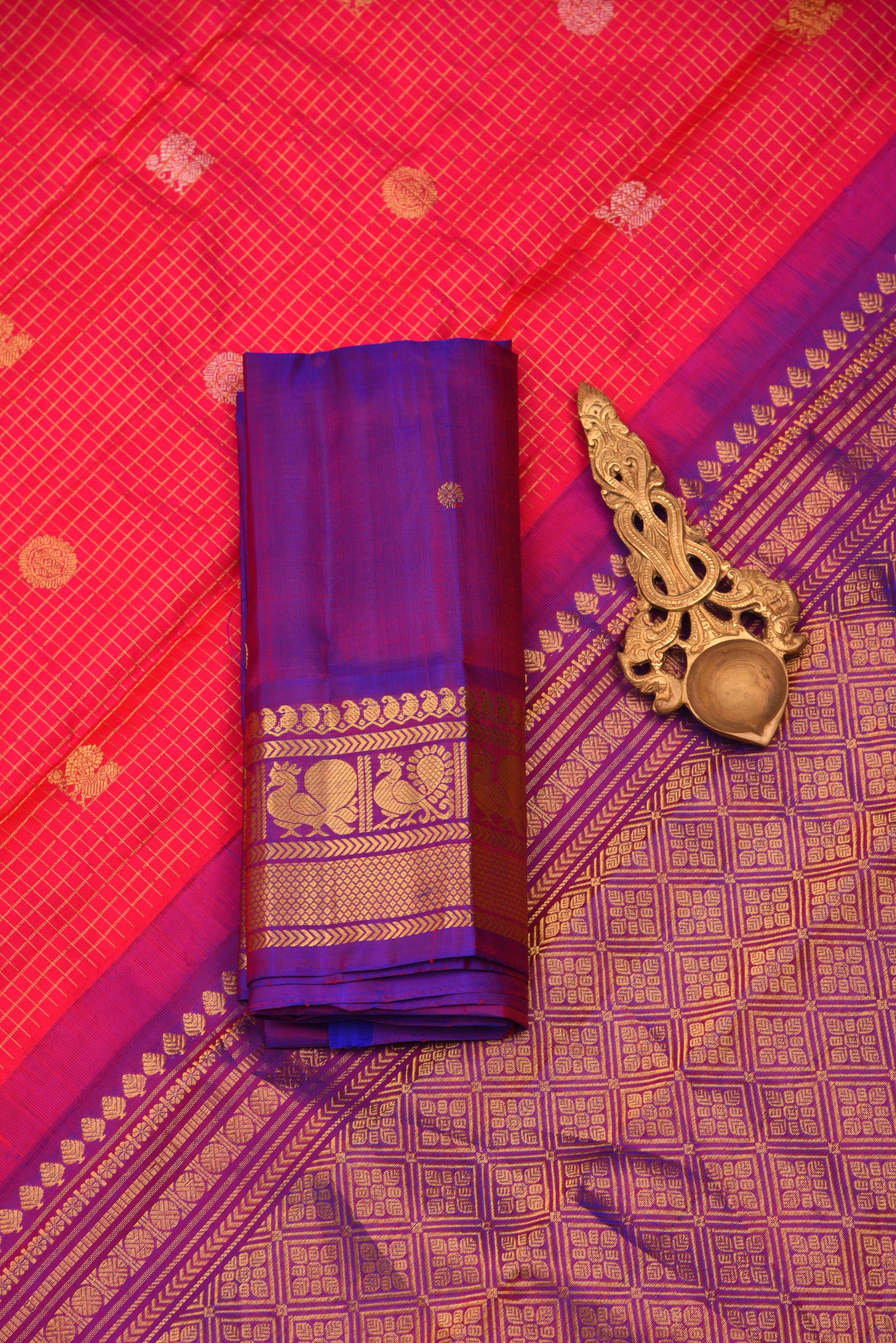 Kuttu Gadwal Pure Silk Handloom Saree