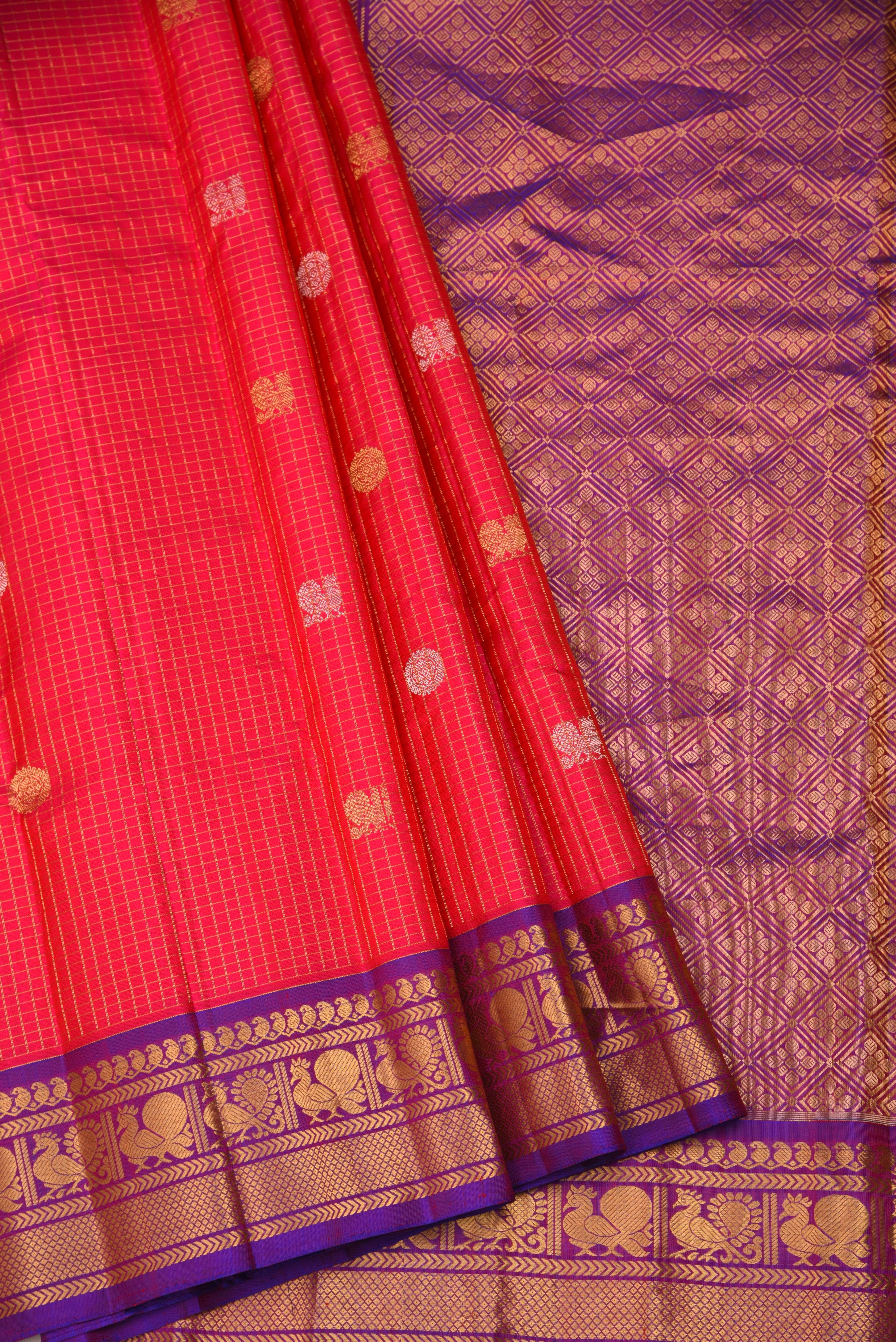 Kuttu Gadwal Pure Silk Handloom Saree