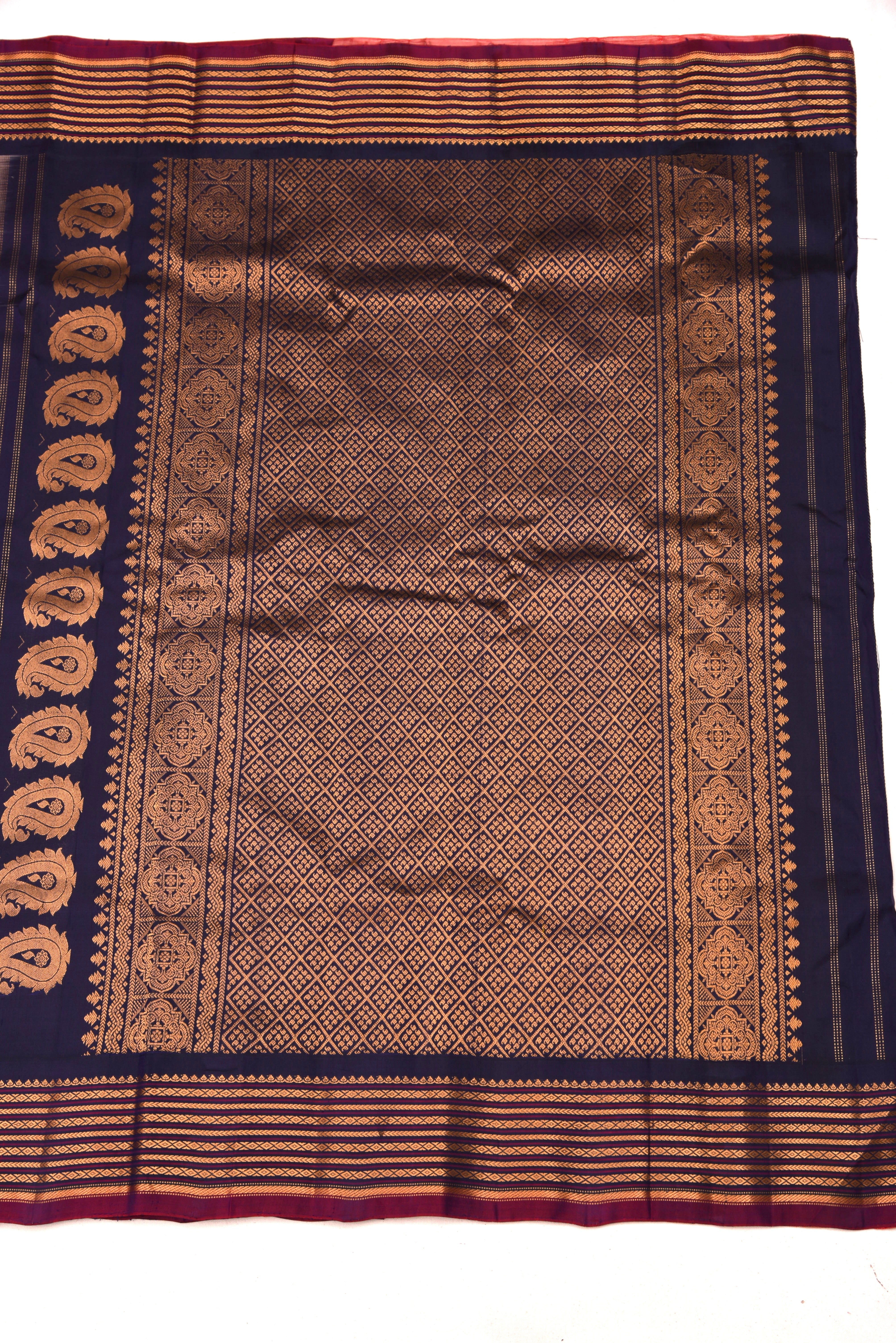 Kuttu Gadwal Pure Silk Handloom Saree