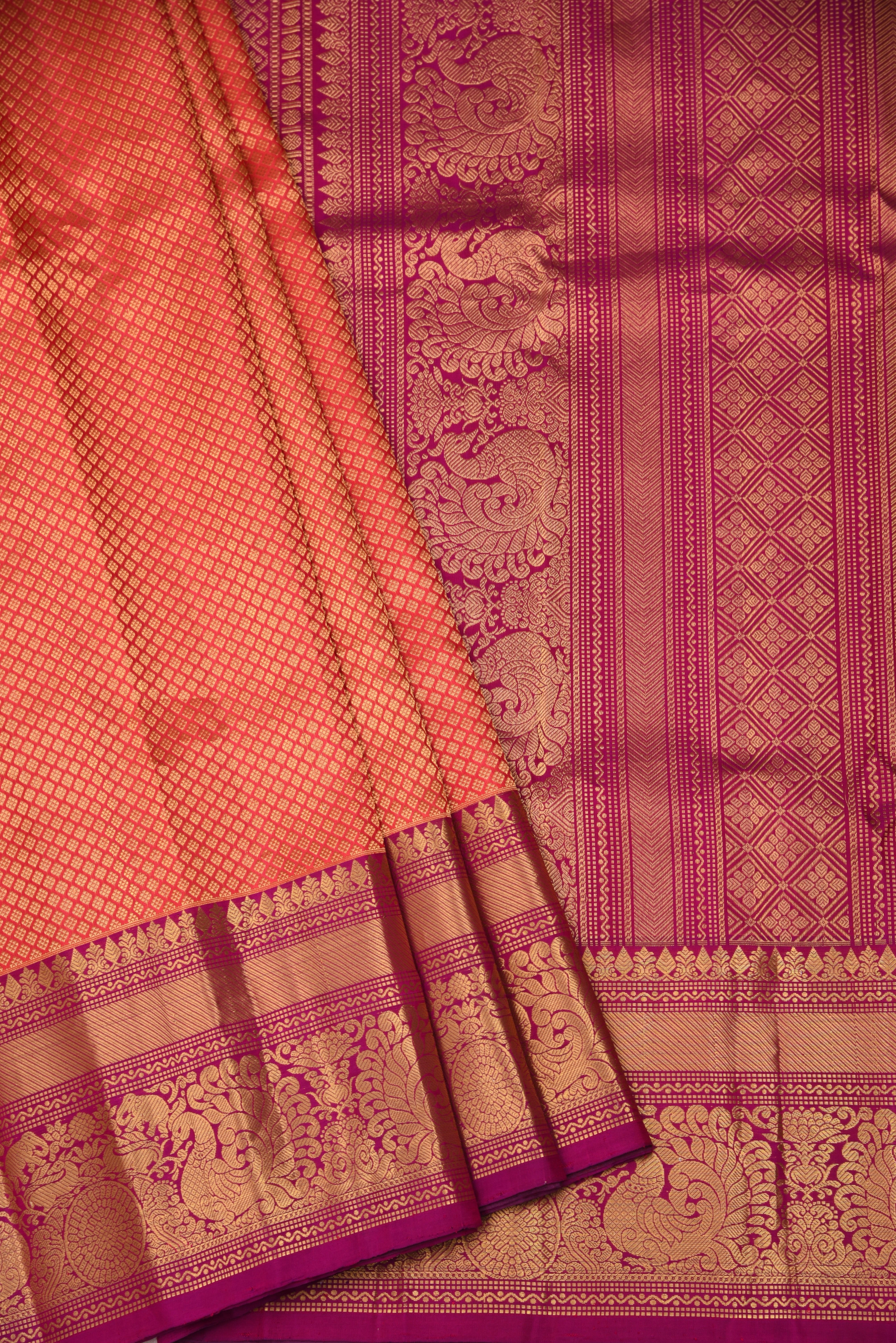 Kuttu Gadwal Pure Silk Handloom Saree