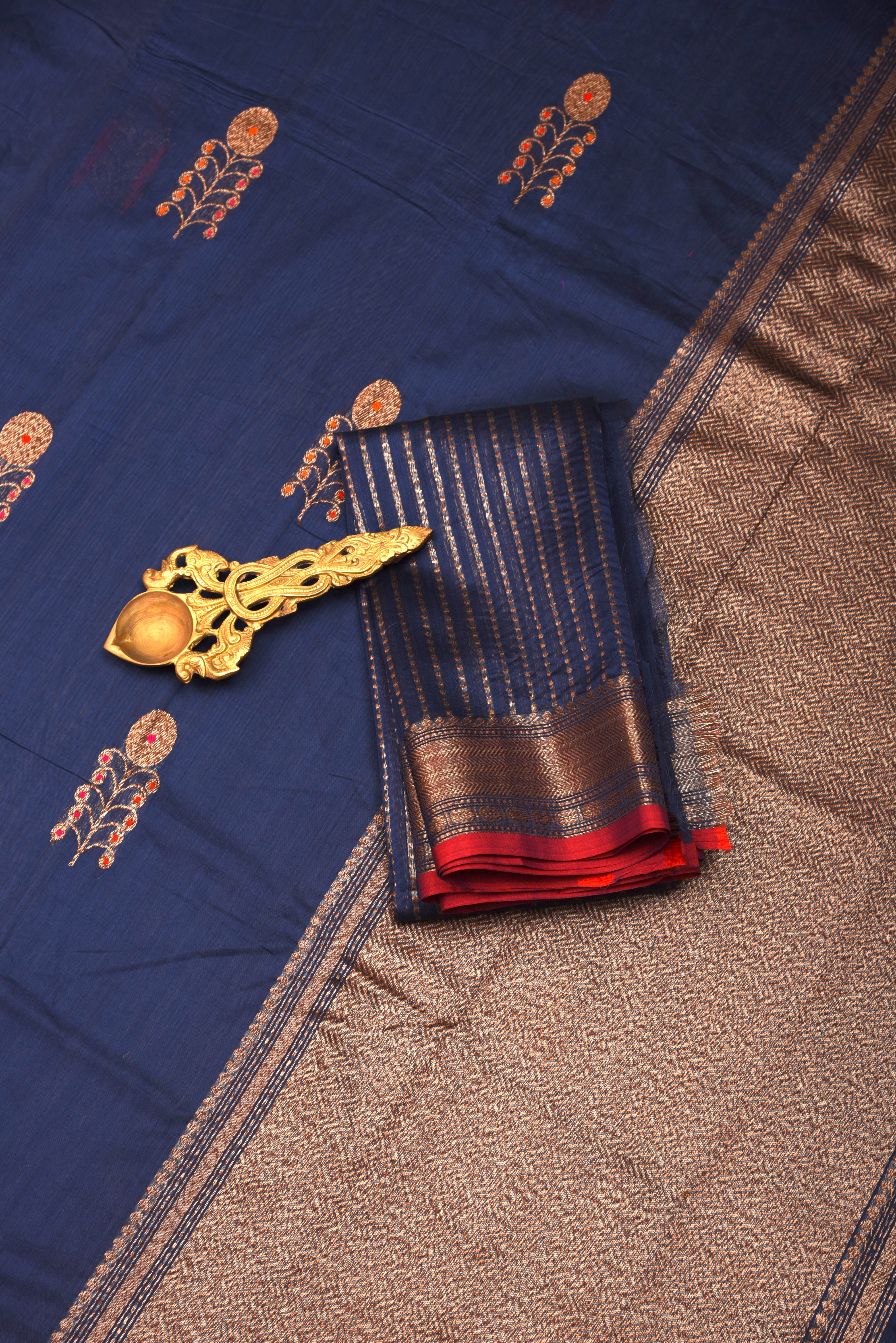 Chanderi Cotton Silk Saree with weaving