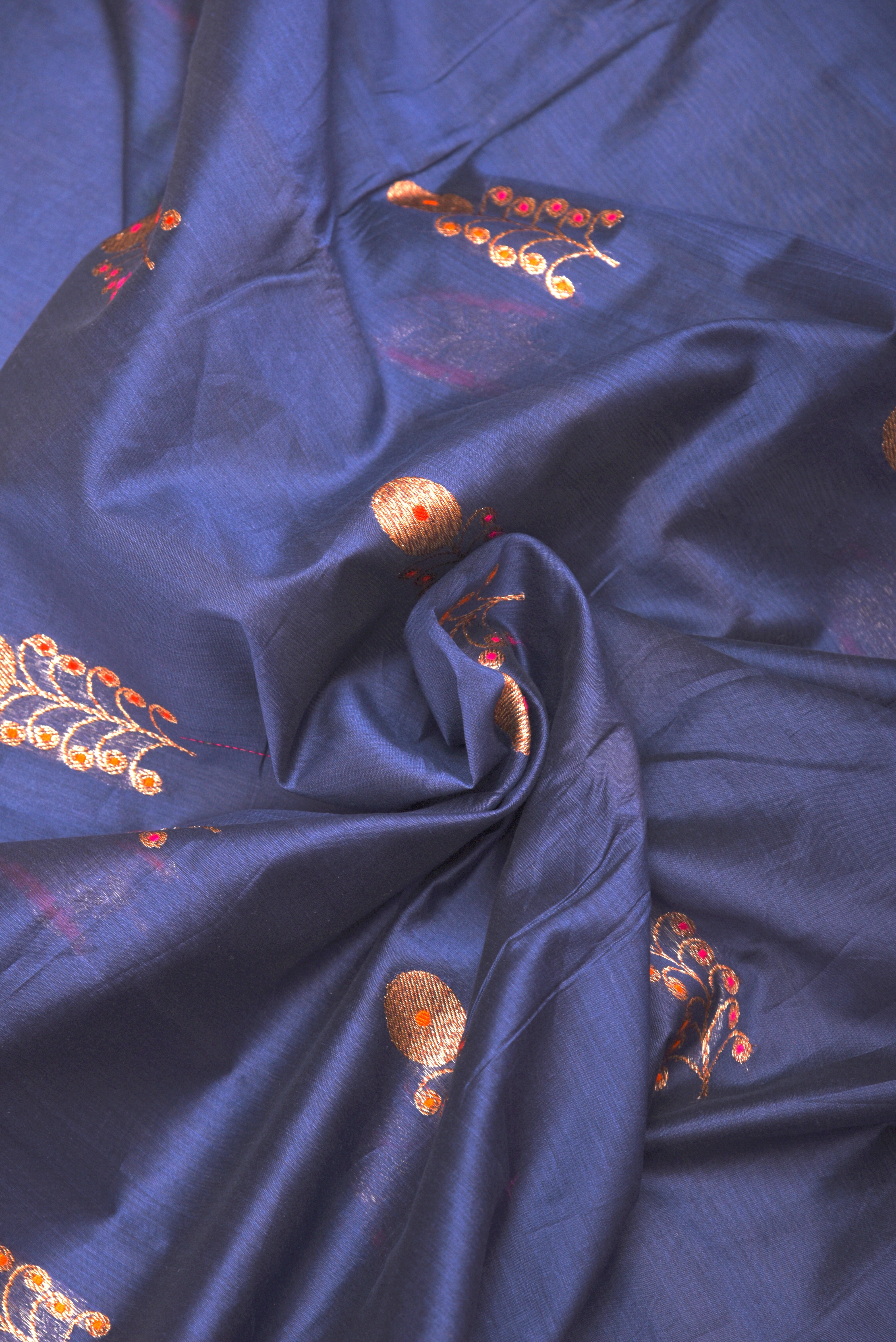 Chanderi Cotton Silk Saree with weaving